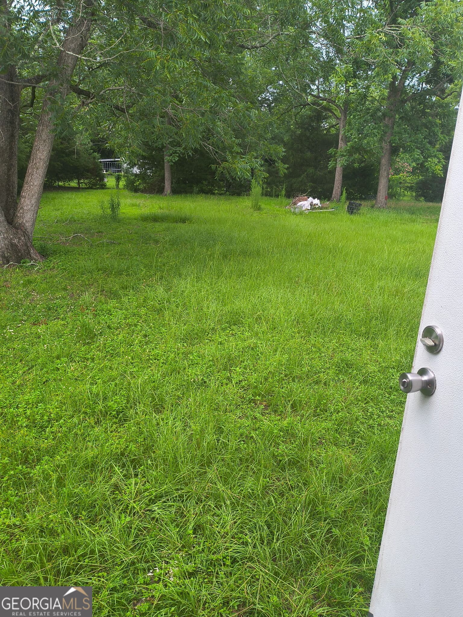 2 bedroom, 1 bathroom manufactured home,single family residence for sale at 6178 Offerman Loop, Patterson, GA 31557 — photo 7