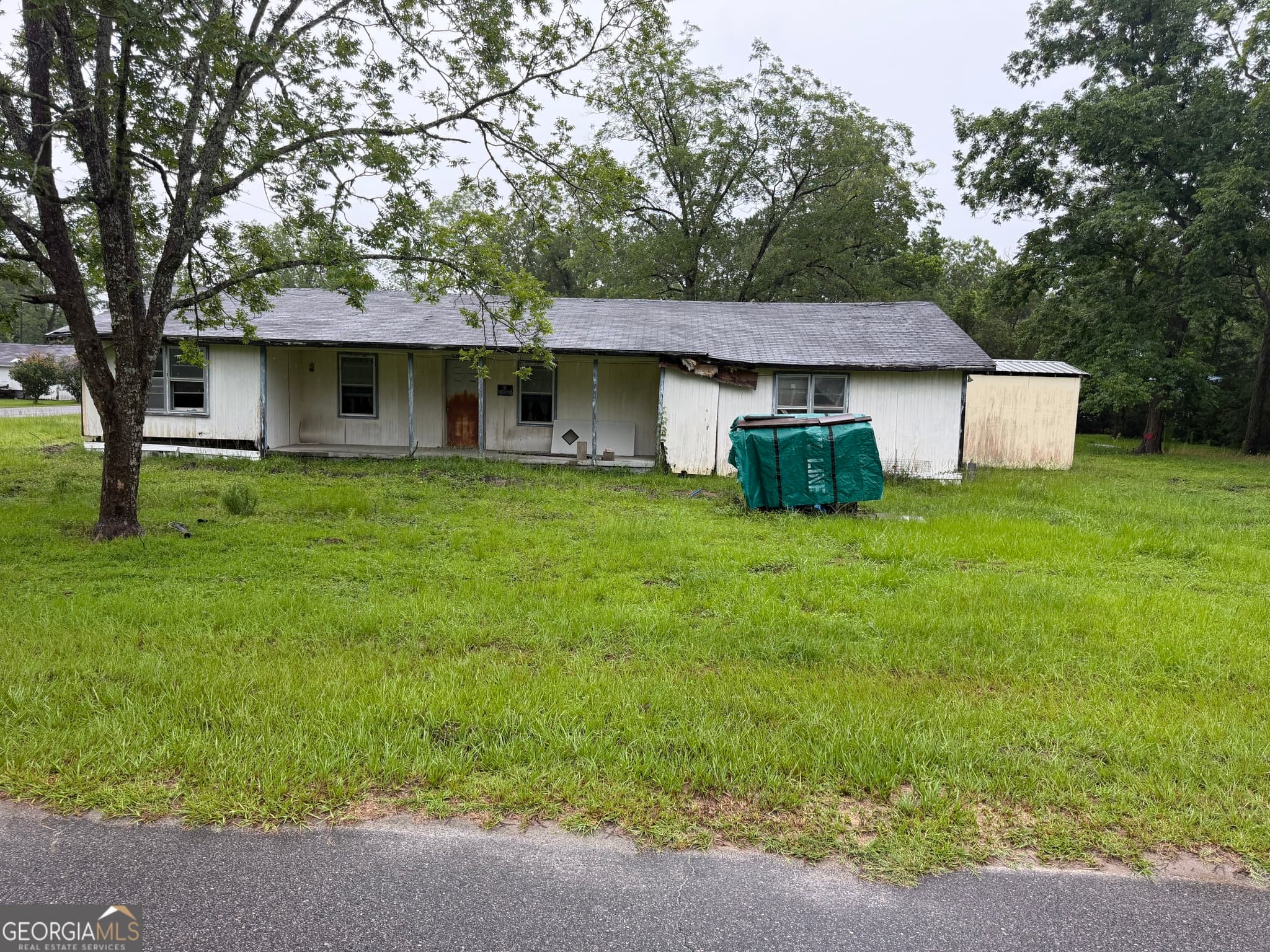 2 bedroom, 1 bathroom manufactured home,single family residence for sale at 6178 Offerman Loop, Patterson, GA 31557 — photo 10