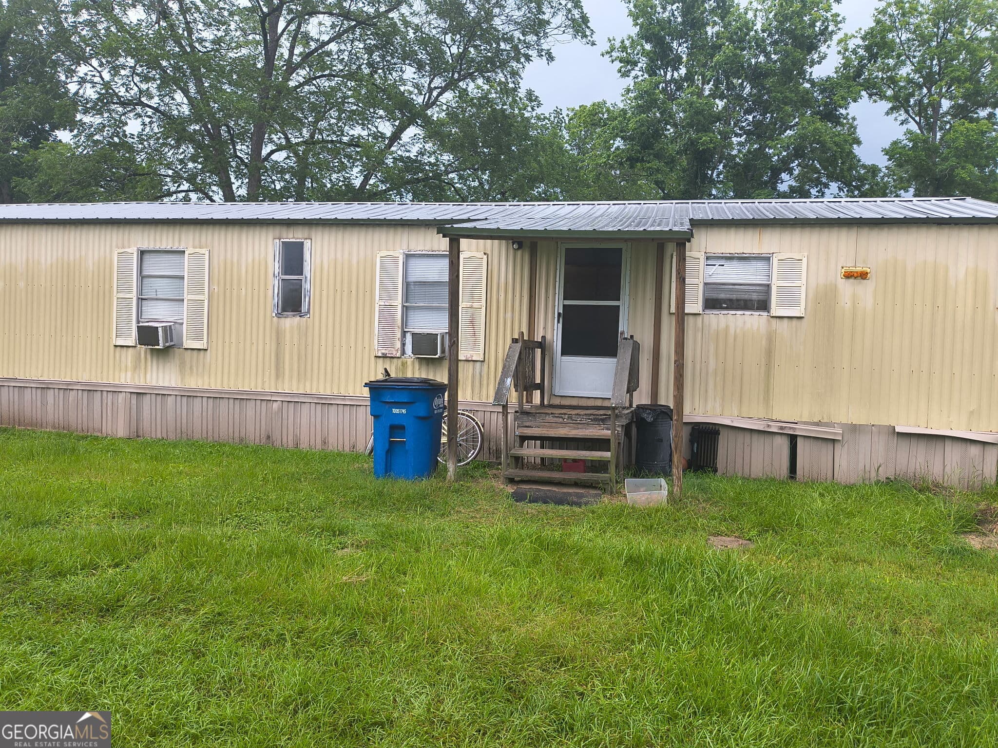 2 bedroom, 1 bathroom manufactured home,single family residence for sale at 6178 Offerman Loop, Patterson, GA 31557 — photo 8
