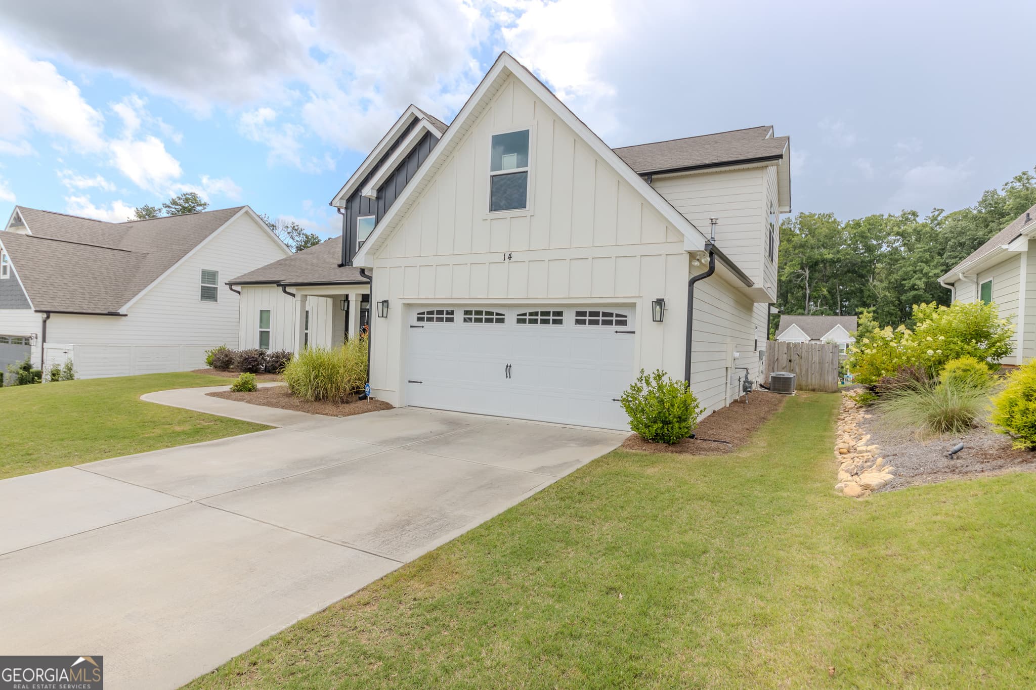4 bedroom, 3.5 bathroom, 2,958 sq ft single family residence for sale at 14 Dayton Way, Sharpsburg, GA 30277 — photo 5
