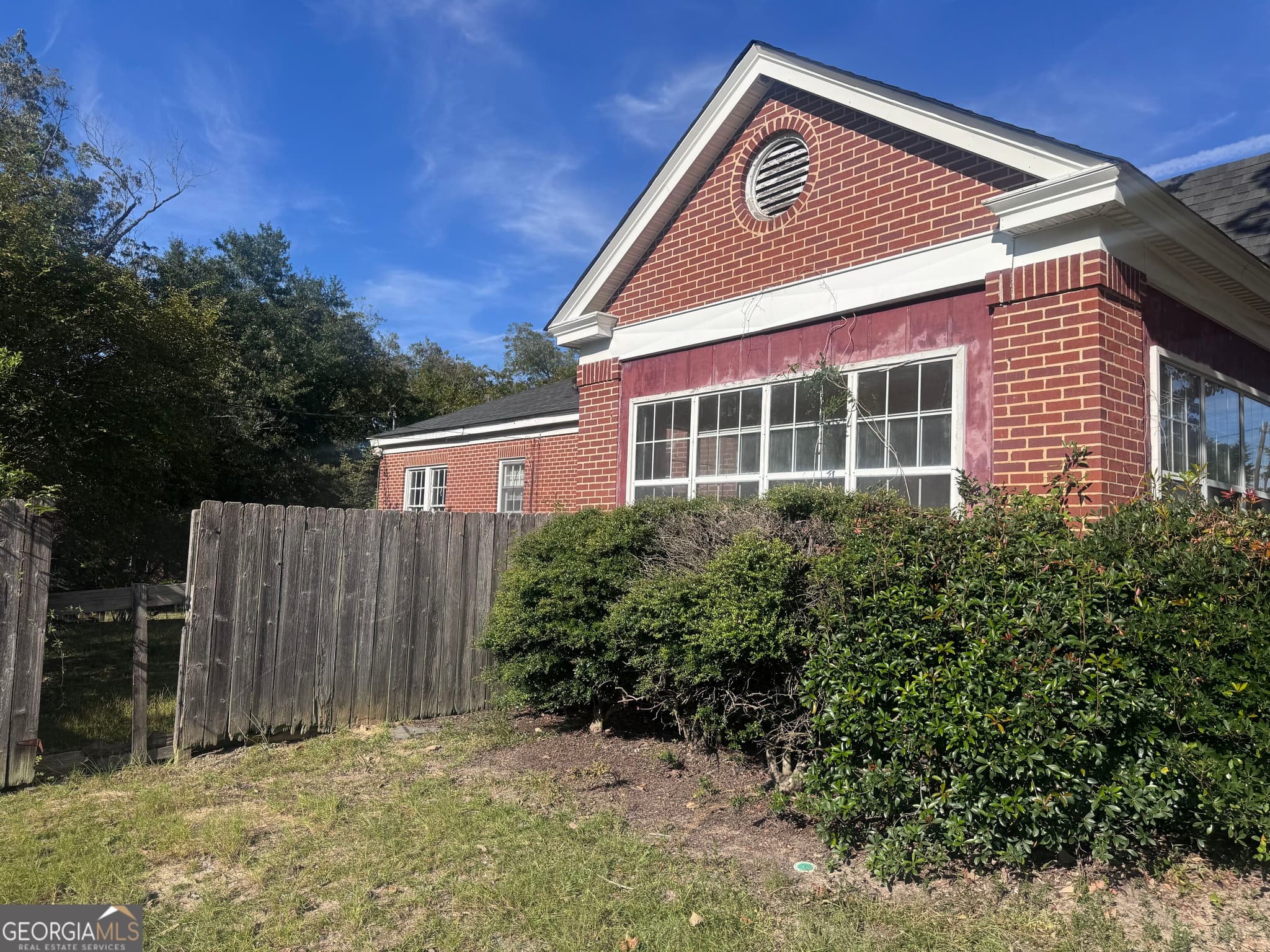 3 bedroom, 2 bathroom, 1,760 sq ft single family residence for sale at 519 Tucker Street, Dublin, GA 31021 — photo 2