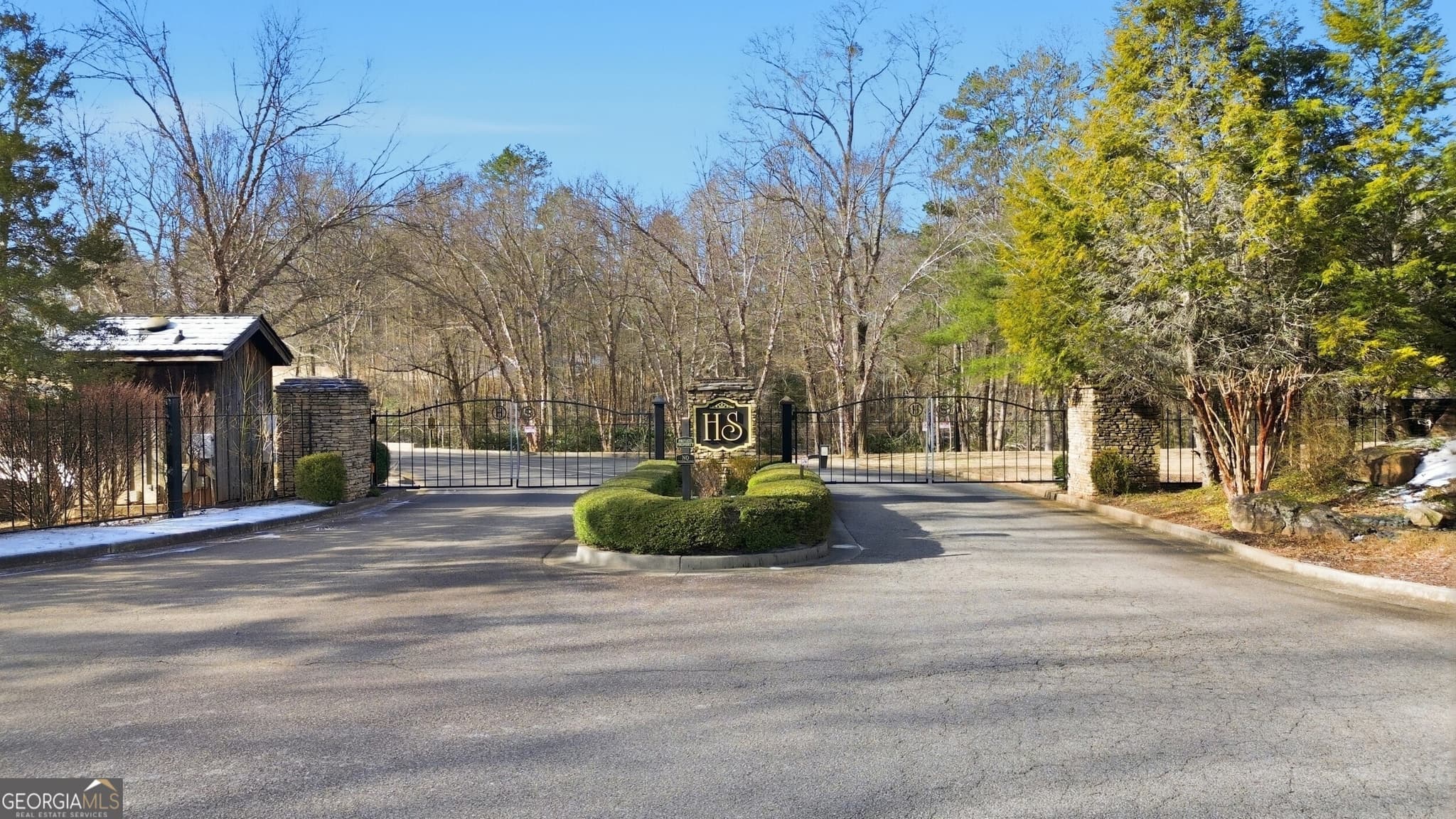 residential lot for sale at 0 Shoals View, Clarkesville, GA 30523 — photo 1 of 8