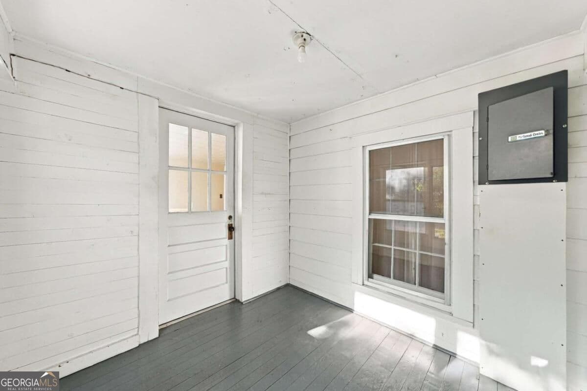 3 bedroom, 1 bathroom, 1,396 sq ft single family residence for sale at 238 Henry Turner Trail, Ball Ground, GA 30107 — photo 6