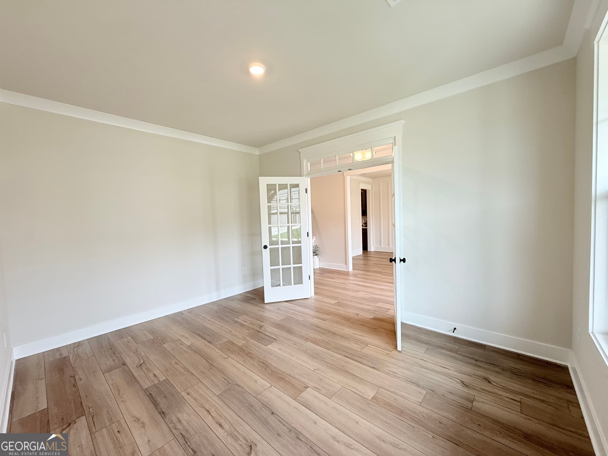 5 bedroom, 4 bathroom, 3,530 sq ft single family residence for sale at 5275 Baymont Drive, Gainesville, GA 30507 — photo 10