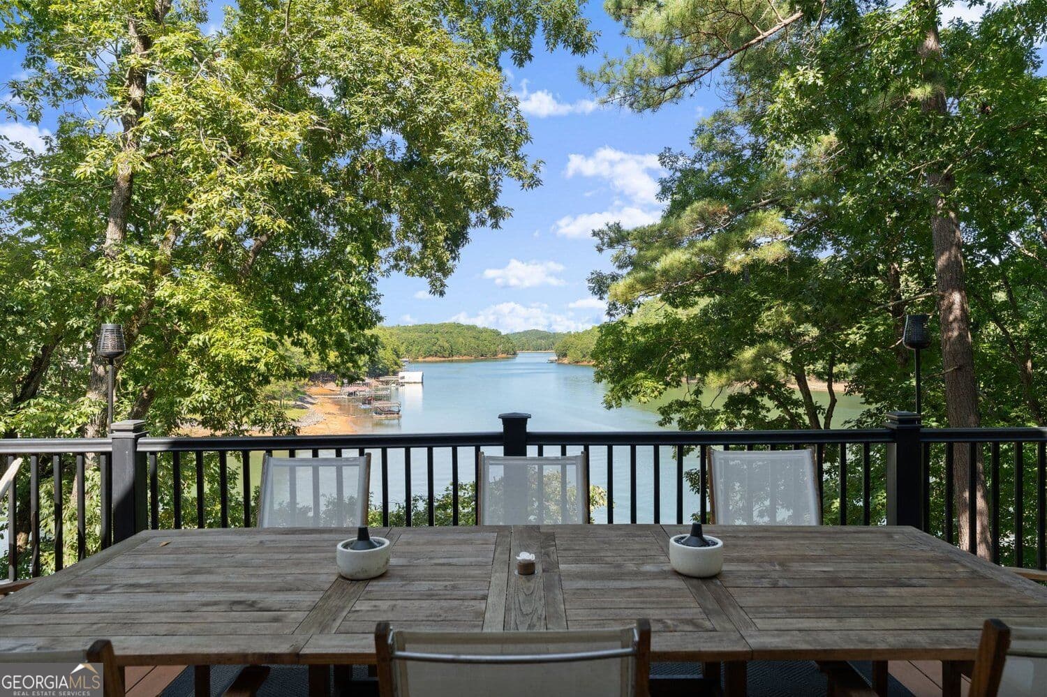 6 bedroom, 4 bathroom, 4,614 sq ft single family residence for sale at 91 Chestatee View Place, Dawsonville, GA 30534 — photo 2