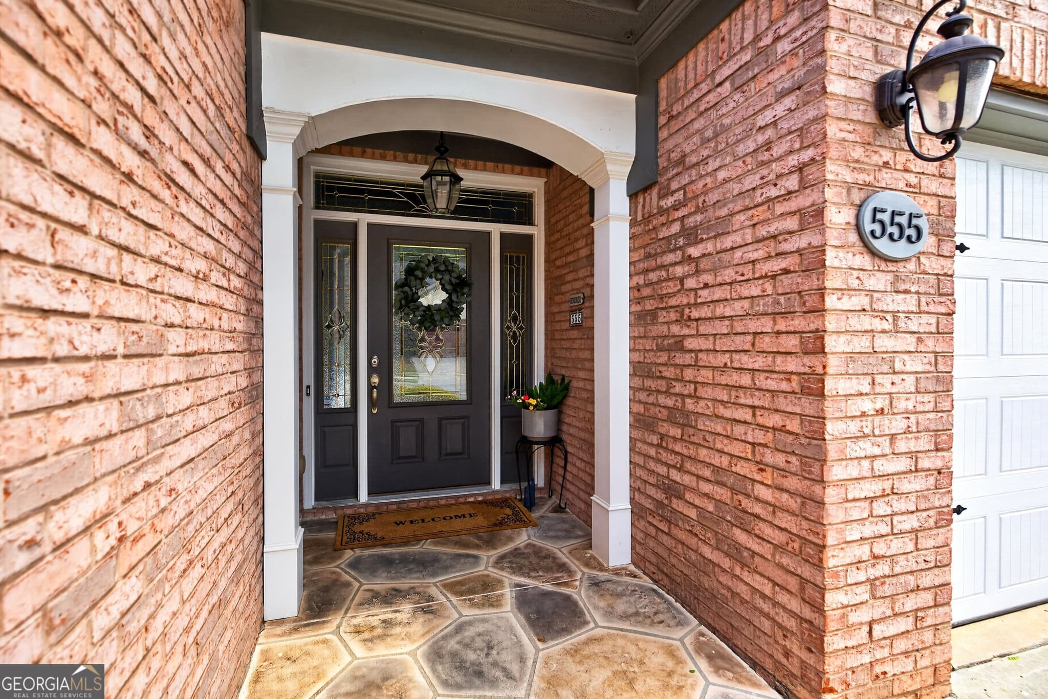2 bedroom, 2 bathroom, 2,142 sq ft single family residence for sale at 555 Grand Teton Circle, Fayetteville, GA 30215 — photo 3