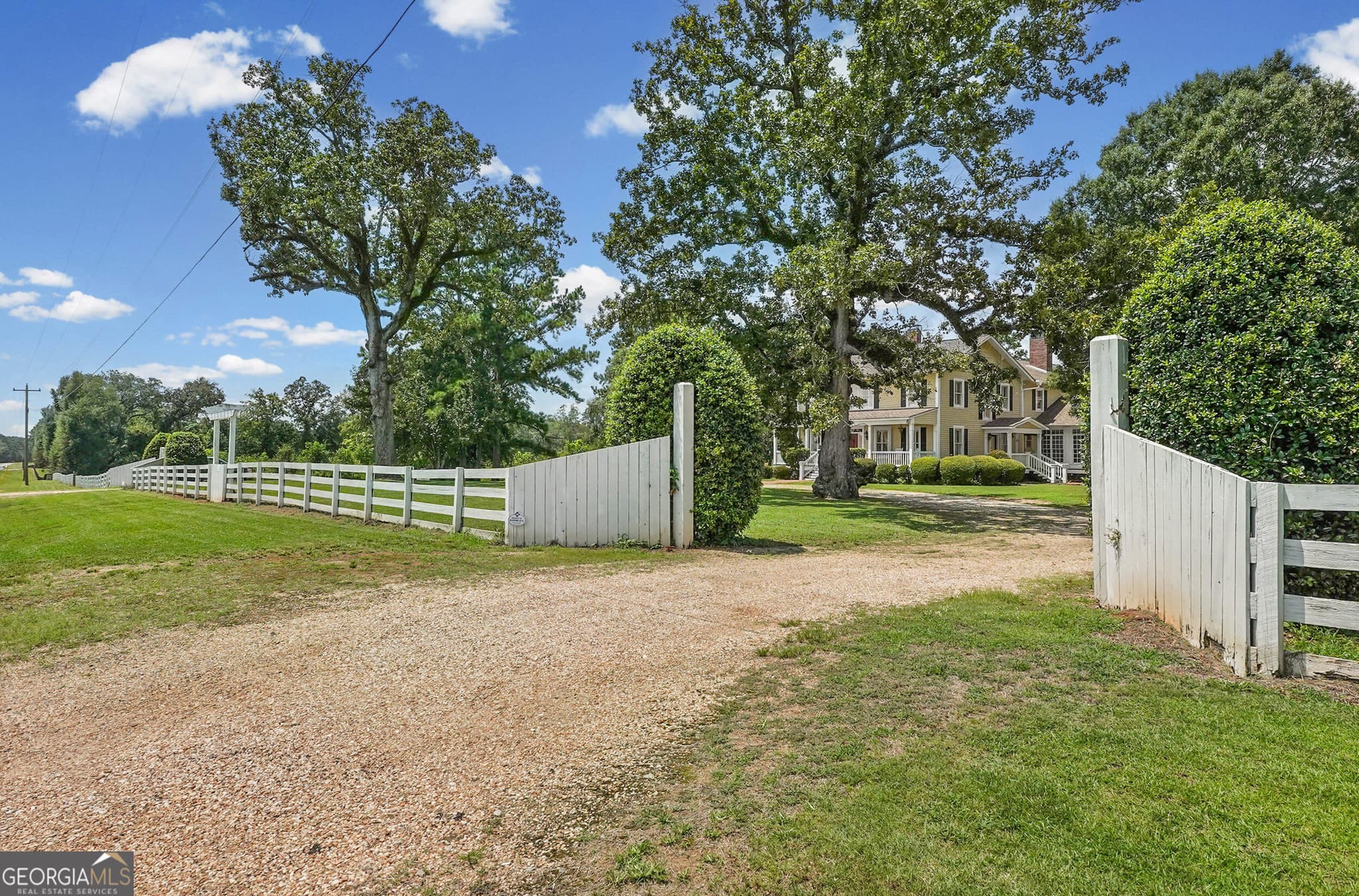 6 bedroom, 6.5 bathroom, 5,358 sq ft mixed use for sale at 2431 Tarva Road, Albany, GA 31721 — photo 7
