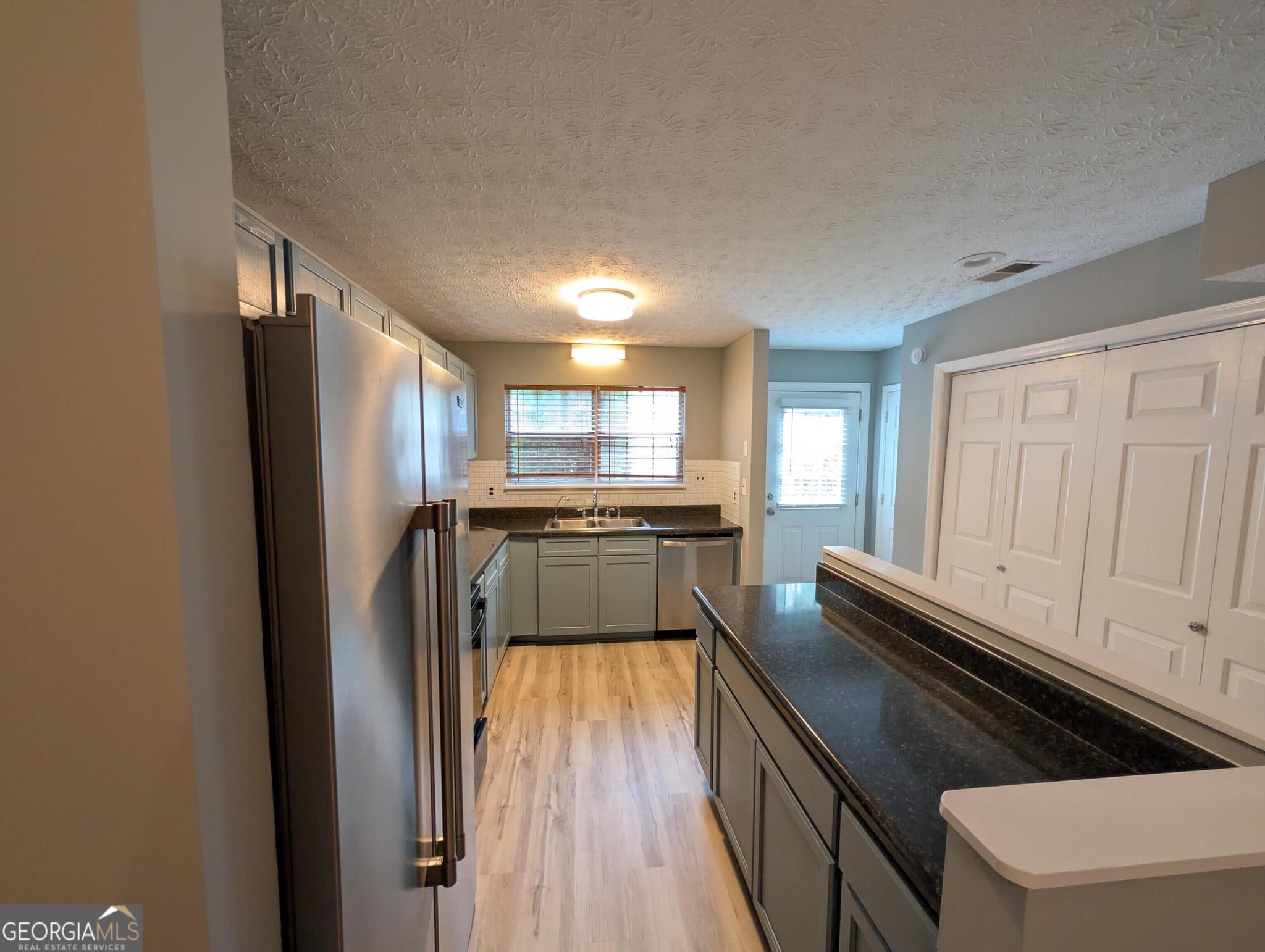 2 bedroom, 2 bathroom, 1,088 sq ft townhouse for sale at 202 Sleepy Creek Drive, Athens, GA 30606 — photo 6