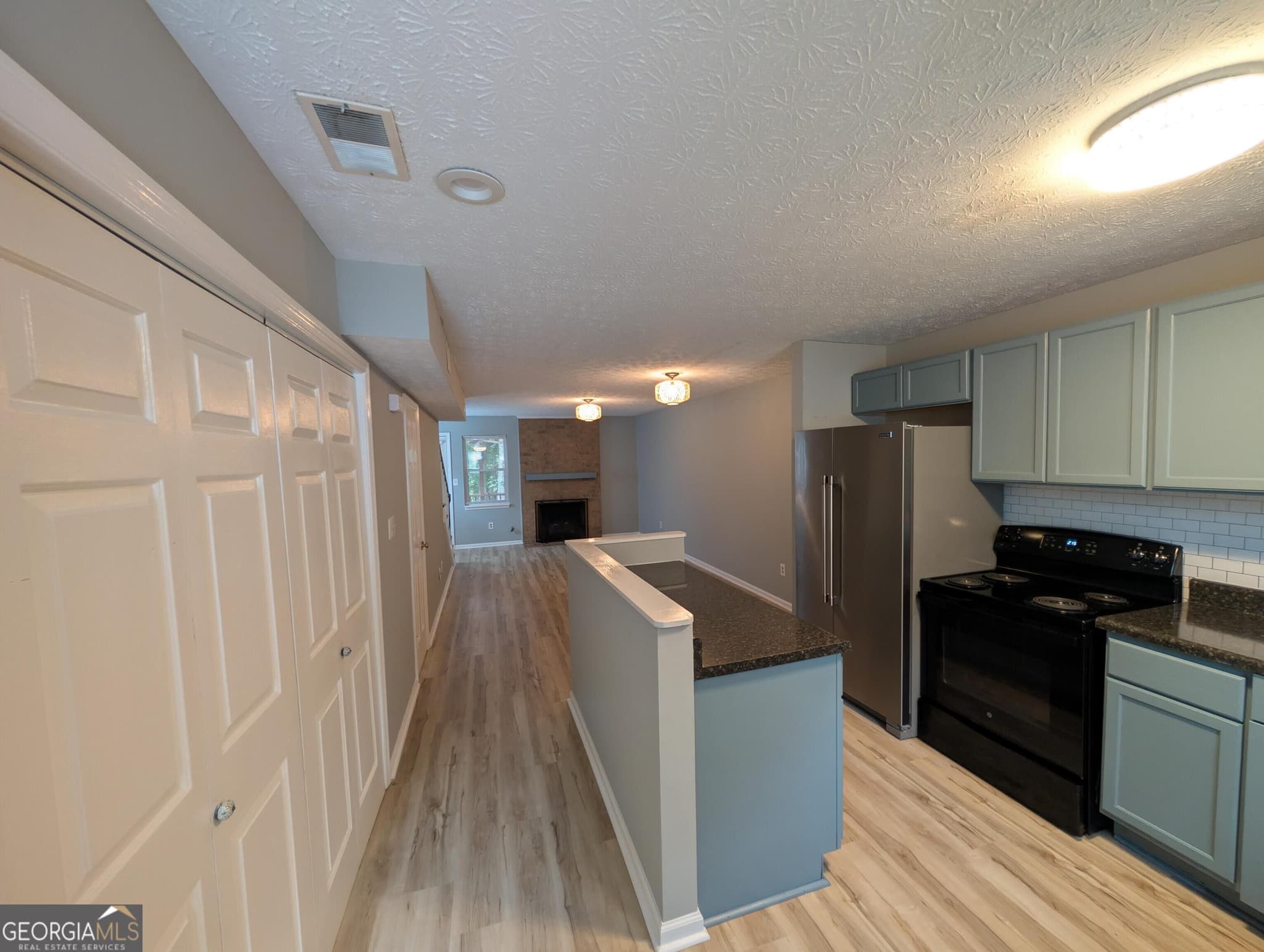 2 bedroom, 2 bathroom, 1,088 sq ft townhouse for sale at 202 Sleepy Creek Drive, Athens, GA 30606 — photo 4