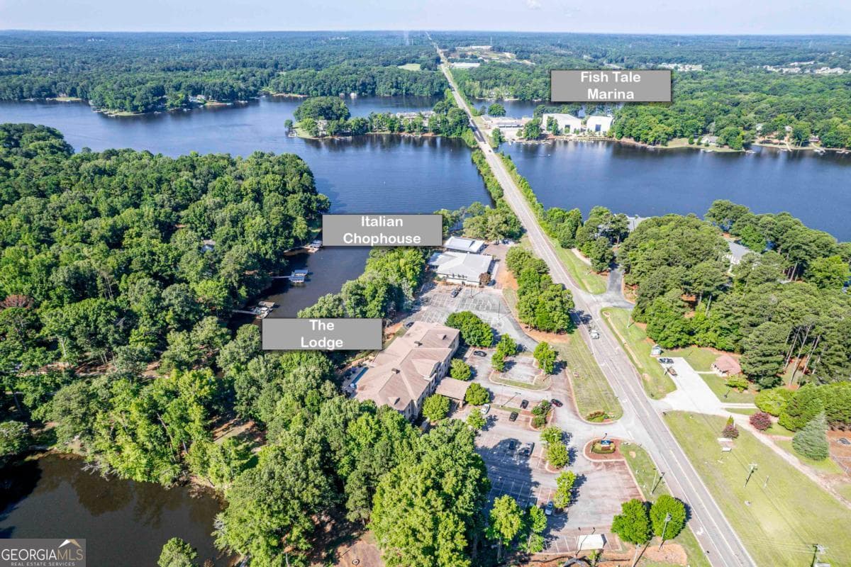 1 bedroom, 1 bathroom condominium for sale at 930 (UNIT 208) Lake Oconee Parkway, Eatonton, GA 31024 — photo 1 of 29