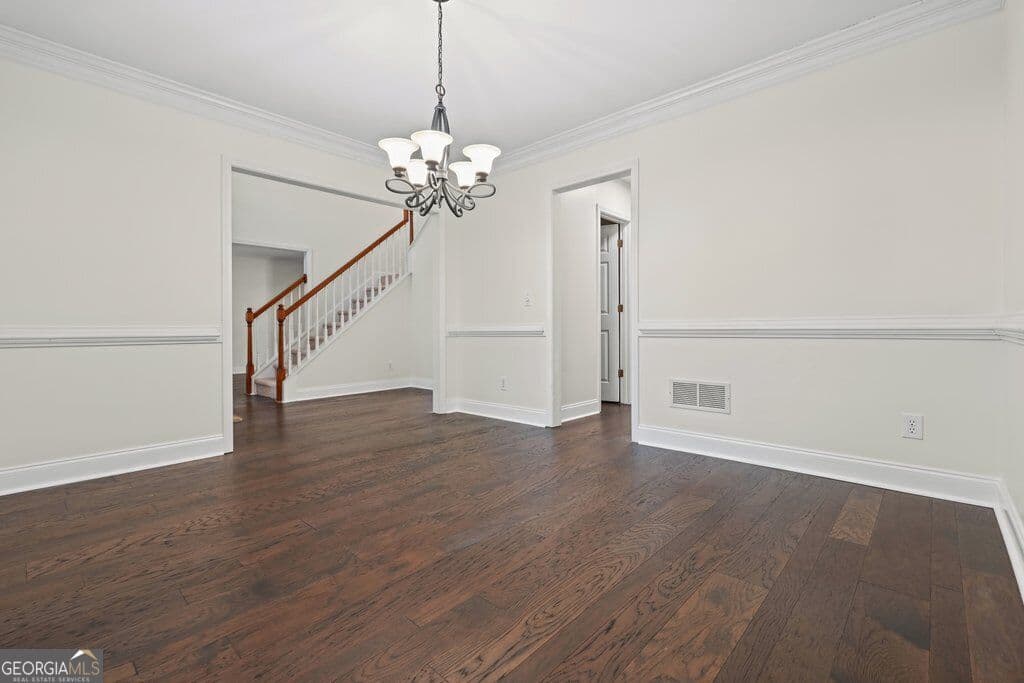 5 bedroom, 2.5 bathroom, 2,776 sq ft single family residence for sale at 1050 Fairwood Overlook, Acworth, GA 30101 — photo 7