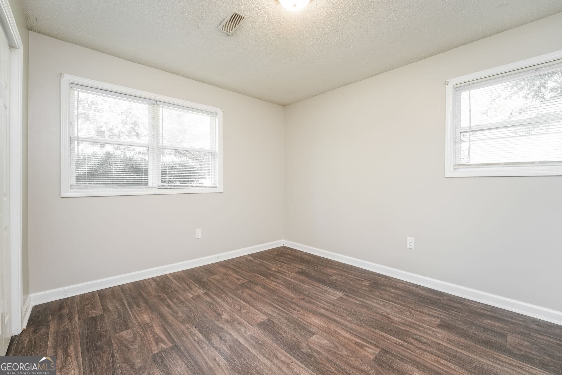 2 bedroom, 1 bathroom, 840 sq ft duplex for rent at 400 Lexington Circle, Athens, GA 30605 for $1,165 a month — photo 10