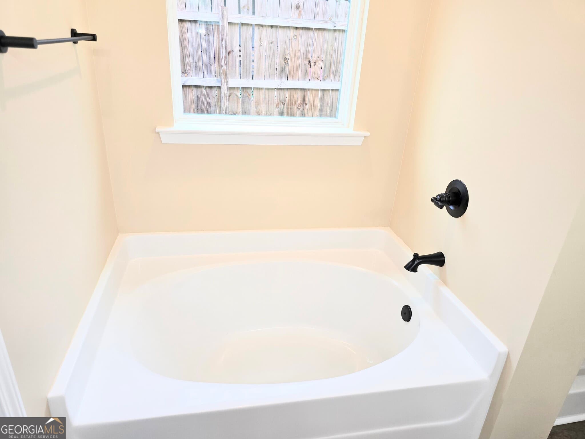 3 bedroom, 2 bathroom, 1,230 sq ft single family residence for sale at 292 Ella Court, Columbus, GA 31907 — photo 7