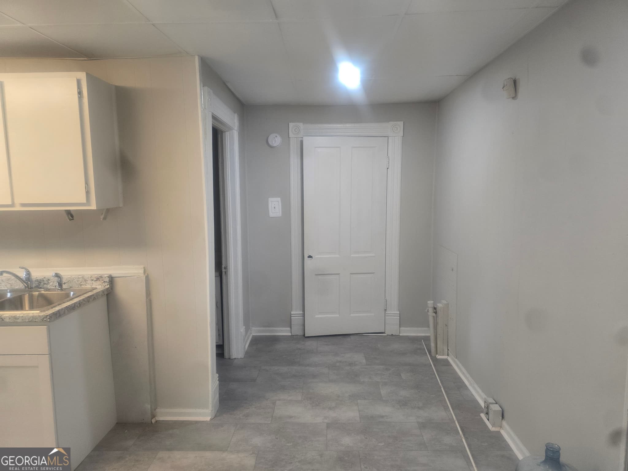 2 bedroom, 2 bathroom, 1,224 sq ft single family residence for sale at 702 N Franklin Street, Dublin, GA 31021 — photo 6