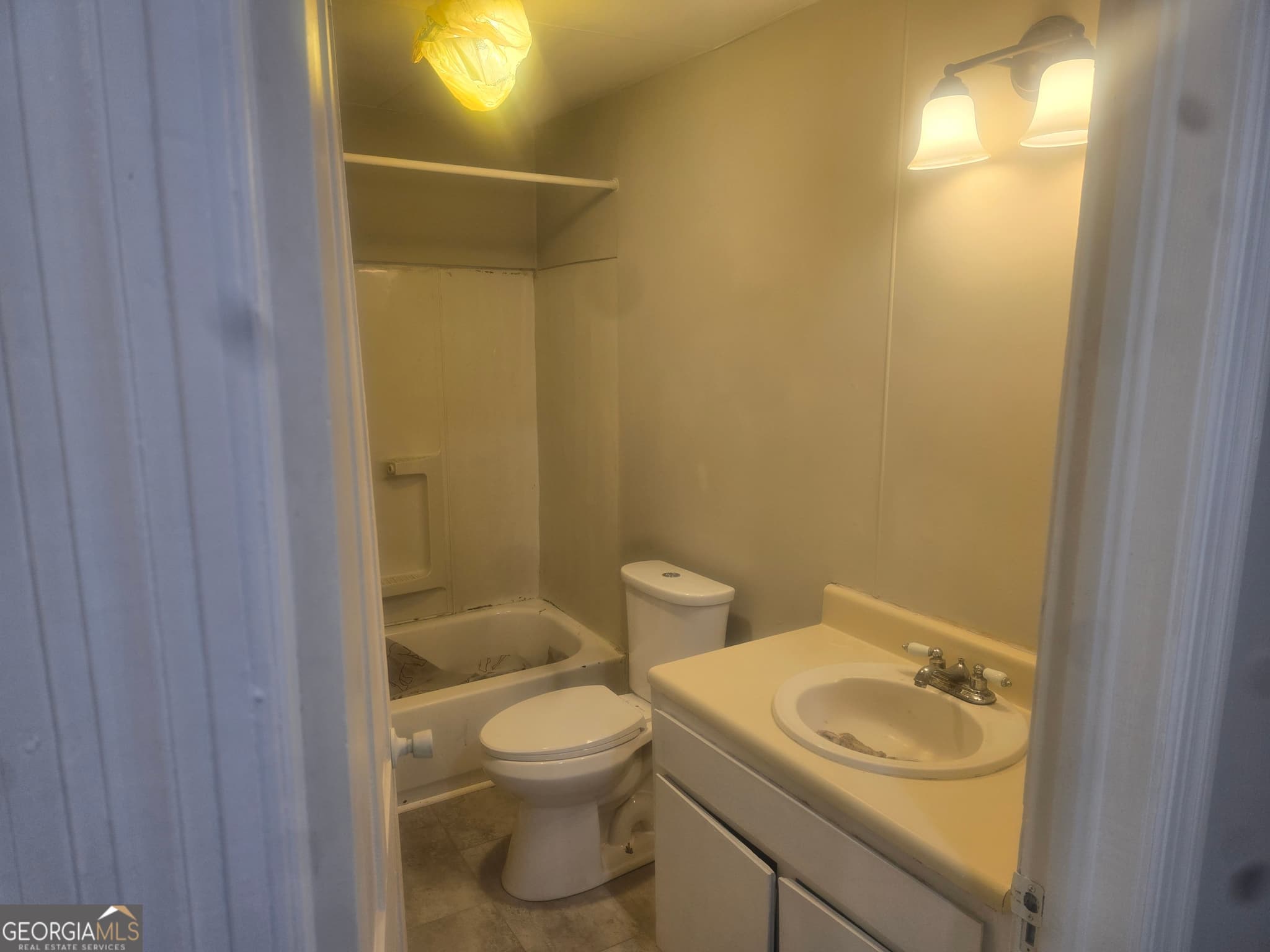 2 bedroom, 2 bathroom, 1,224 sq ft single family residence for sale at 702 N Franklin Street, Dublin, GA 31021 — photo 7