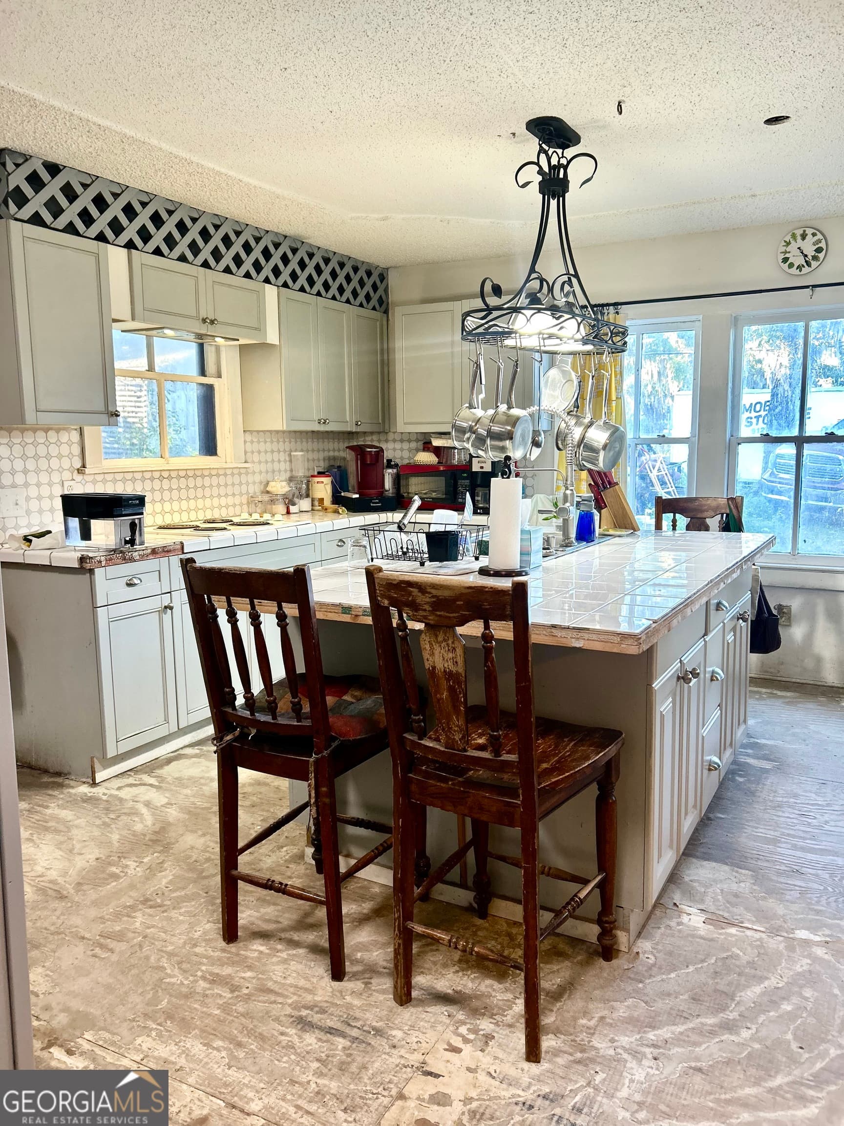 3 bedroom, 2 bathroom, 2,094 sq ft single family residence for sale at 2123 Ellis Street, Brunswick, GA 31520 — photo 9