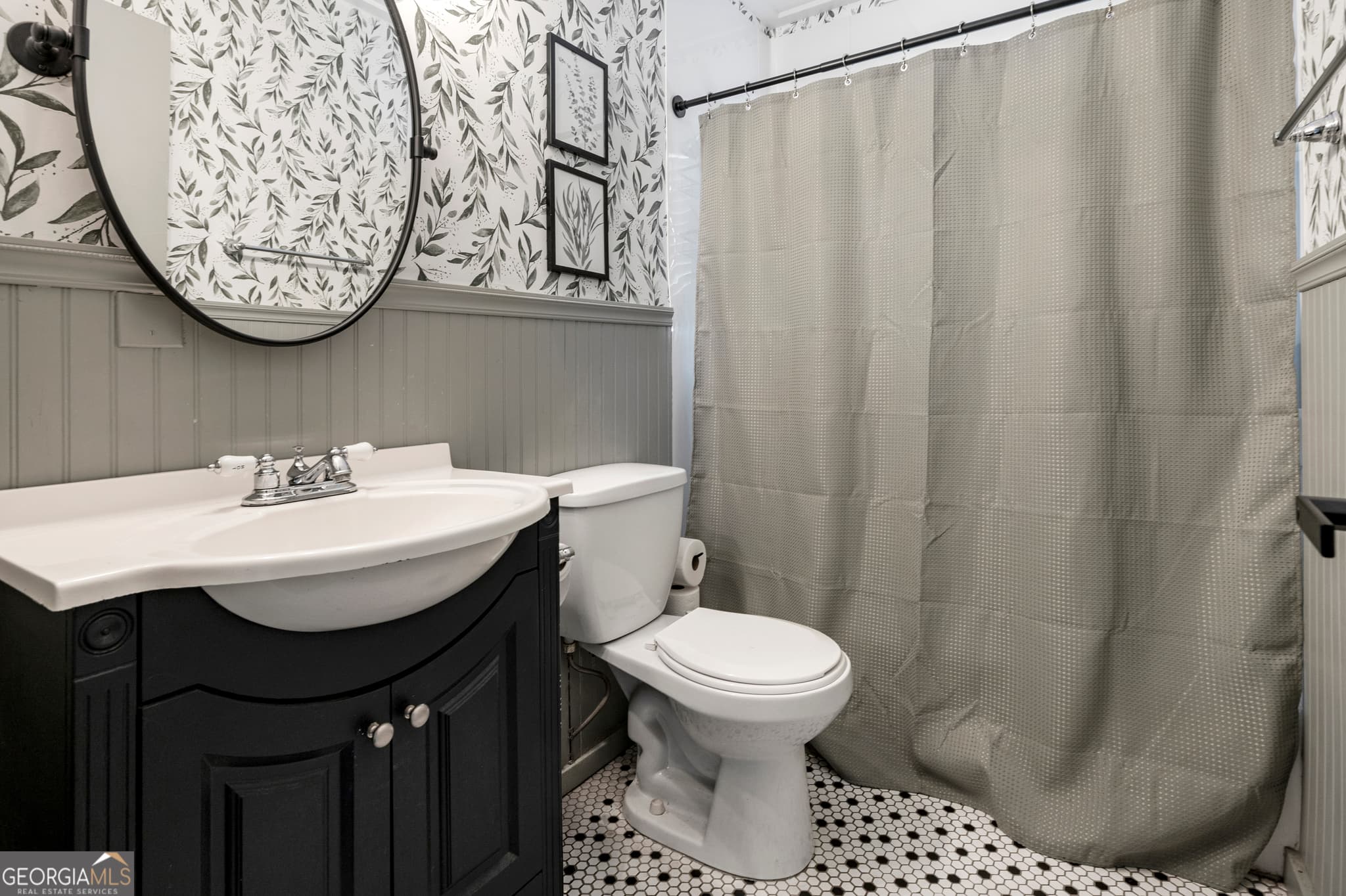 2 bedroom, 1 bathroom, 910 sq ft single family residence for sale at 455 Warren Street, Rossville, GA 30741 — photo 6