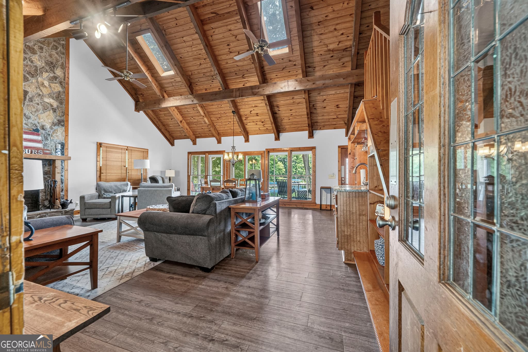 4 bedroom, 4 bathroom, 3,016 sq ft single family residence for sale at 105 Horseshoe Court, Eatonton, GA 31024 — photo 7