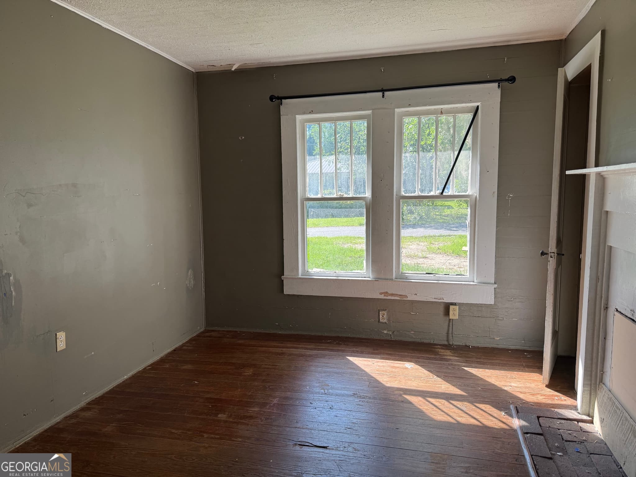 3 bedroom, 1 bathroom, 936 sq ft single family residence for sale at 314 E Louisiana Avenue, Soperton, GA 30457 — photo 9