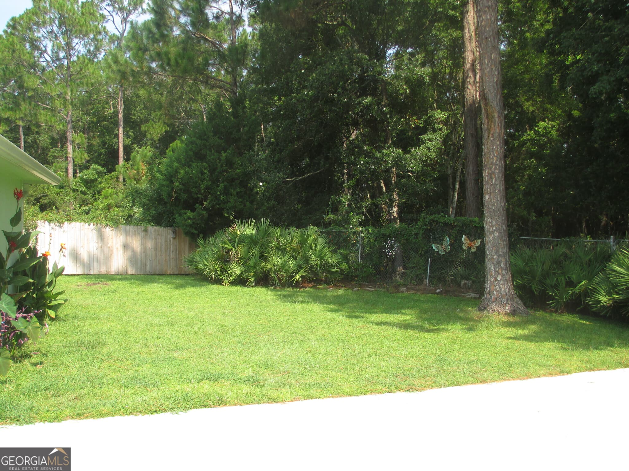 4 bedroom, 2 bathroom, 2,089 sq ft single family residence for sale at 108 Hibiscus Court, Kingsland, GA 31548 — photo 7