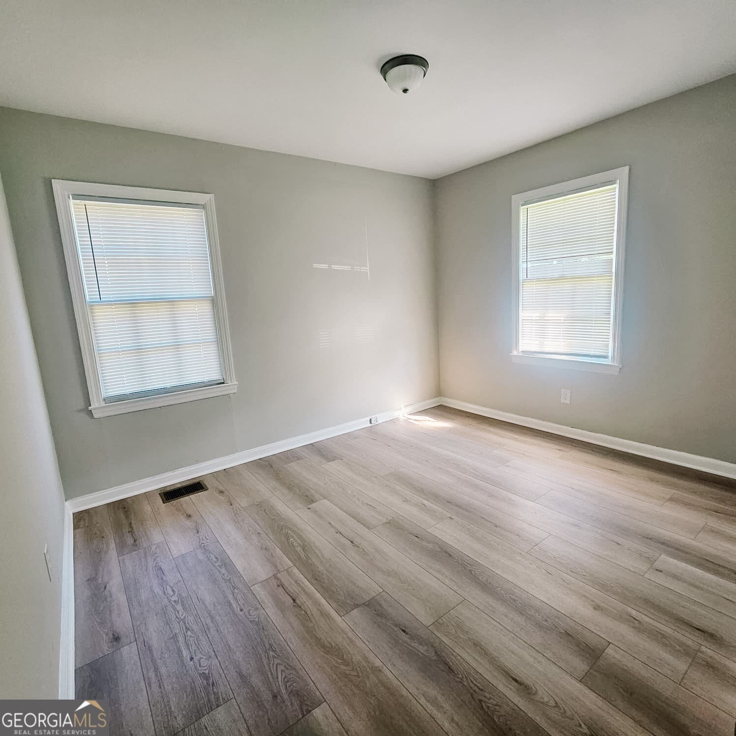 3 bedroom, 1 bathroom, 1,205 sq ft single family residence for rent at 203 Briardale Avenue, Warner Robins, GA 31093 for $1,333 a month — photo 8