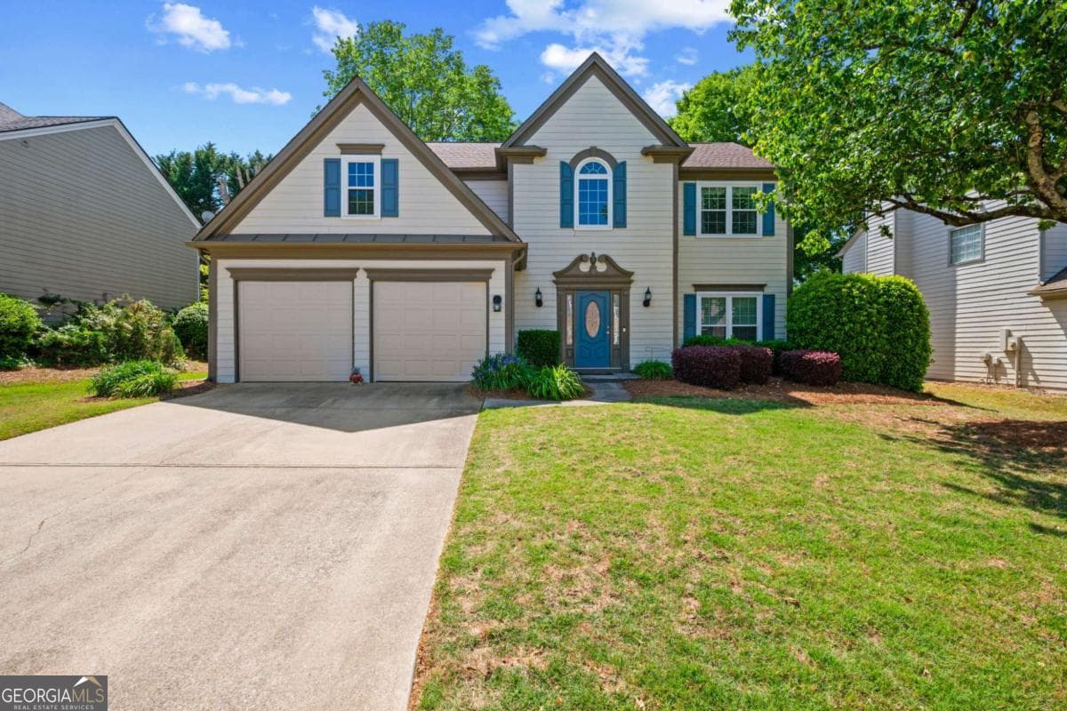 4 bedroom, 2.5 bathroom, 2,528 sq ft single family residence sold at 3910 Lake Lanier Drive, Duluth, GA 30097