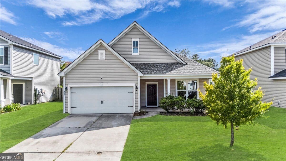 4 bedroom, 3 bathroom, 2,162 sq ft single family residence for sale at 413 Lions Den Drive, Pooler, GA 31322 — photo 3