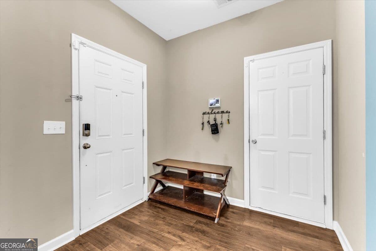 4 bedroom, 3 bathroom, 2,162 sq ft single family residence for sale at 413 Lions Den Drive, Pooler, GA 31322 — photo 9