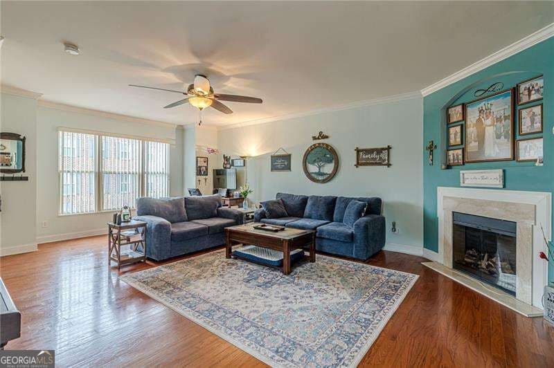 4 bedroom, 3.5 bathroom, 2,442 sq ft townhouse for sale at 284 Autry Mill Lane, Suwanee, GA 30024 — photo 6