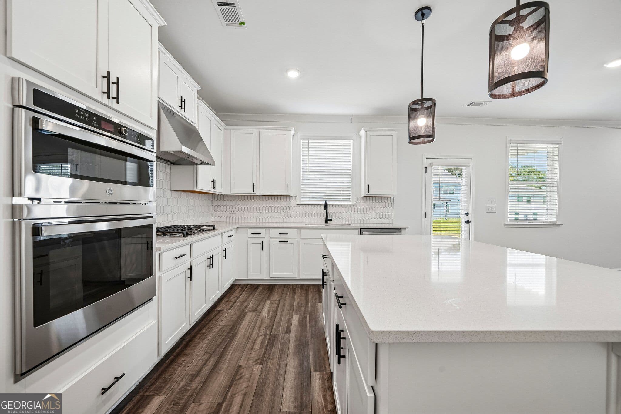 4 bedroom, 3.5 bathroom, 2,498 sq ft single family residence for sale at 1673 Caldwell Bend Lane, Dacula, GA 30019 — photo 6