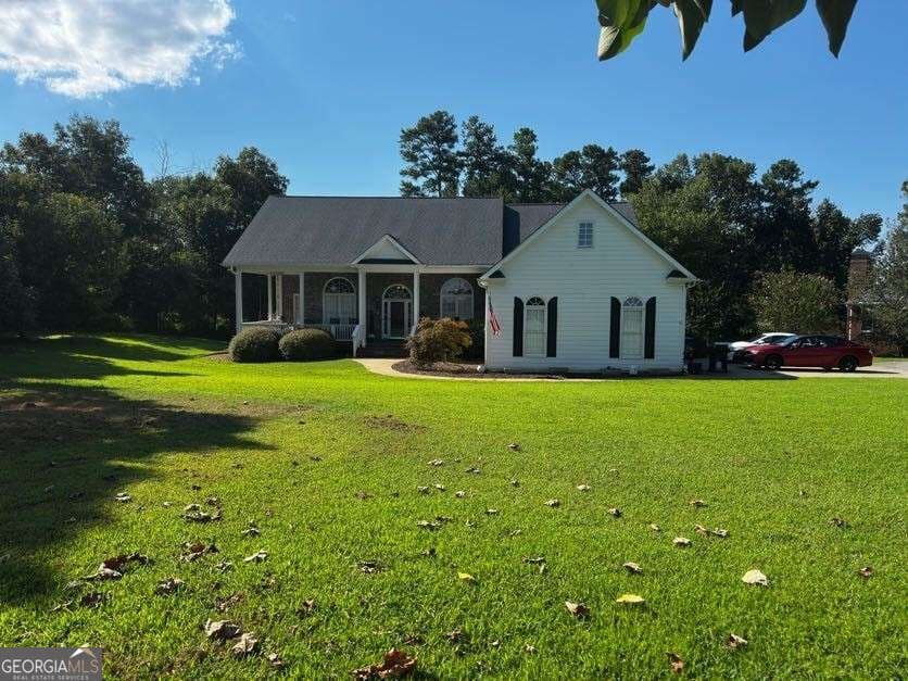 4 bedroom, 3 bathroom, 3,708 sq ft single family residence for sale at 5215 Blue Ridge Overlook, Dawsonville, GA 30534