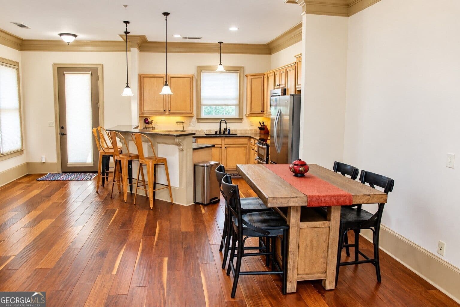4 bedroom, 3.5 bathroom, 2,142 sq ft townhouse for sale at 3530 Atlanta Avenue, Hapeville, GA 30354 — photo 7