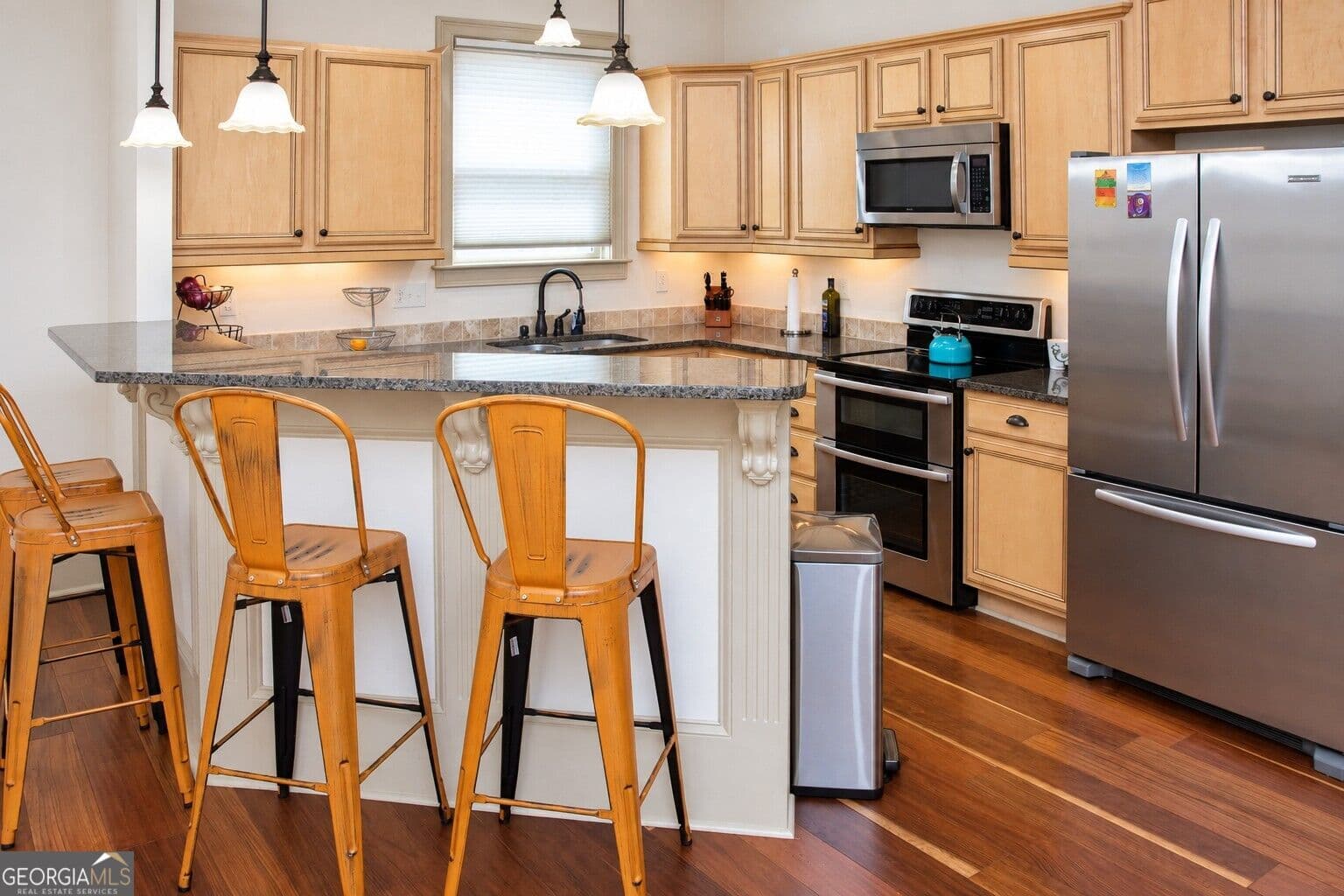 4 bedroom, 3.5 bathroom, 2,142 sq ft townhouse for sale at 3530 Atlanta Avenue, Hapeville, GA 30354 — photo 8