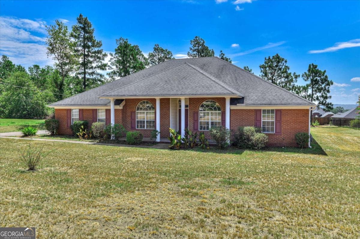 4 bedroom, 2.5 bathroom, 2,206 sq ft single family residence for sale at 2720 Spirit Creek Road, Hephzibah, GA 30815 — photo 2