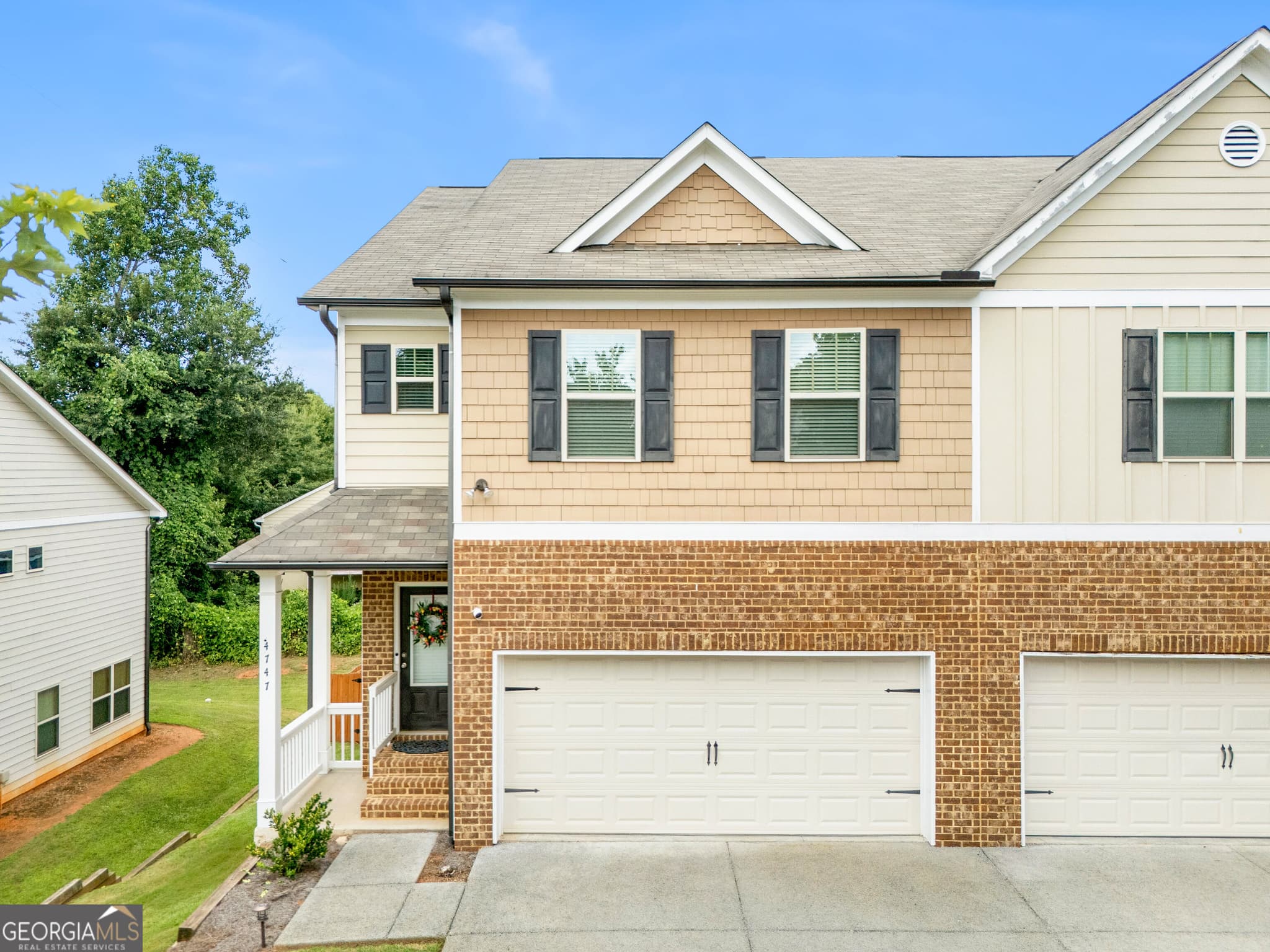 3 bedroom, 3 bathroom, 1,998 sq ft townhouse for rent at 4747 Highland Avenue, Sugar Hill, GA 30518 for $2,400 a month — photo 3
