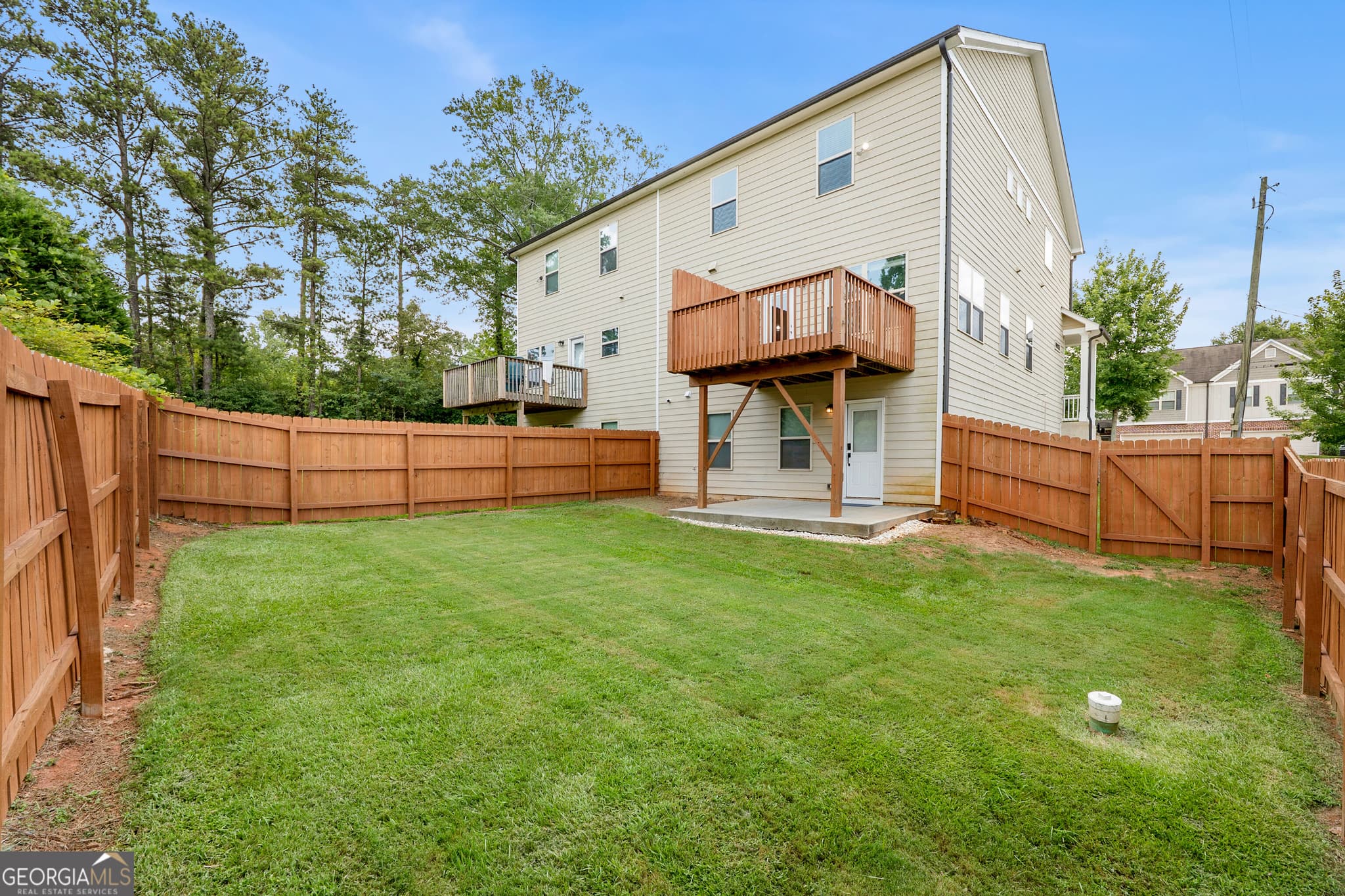 3 bedroom, 3 bathroom, 1,998 sq ft townhouse for rent at 4747 Highland Avenue, Sugar Hill, GA 30518 for $2,400 a month — photo 5