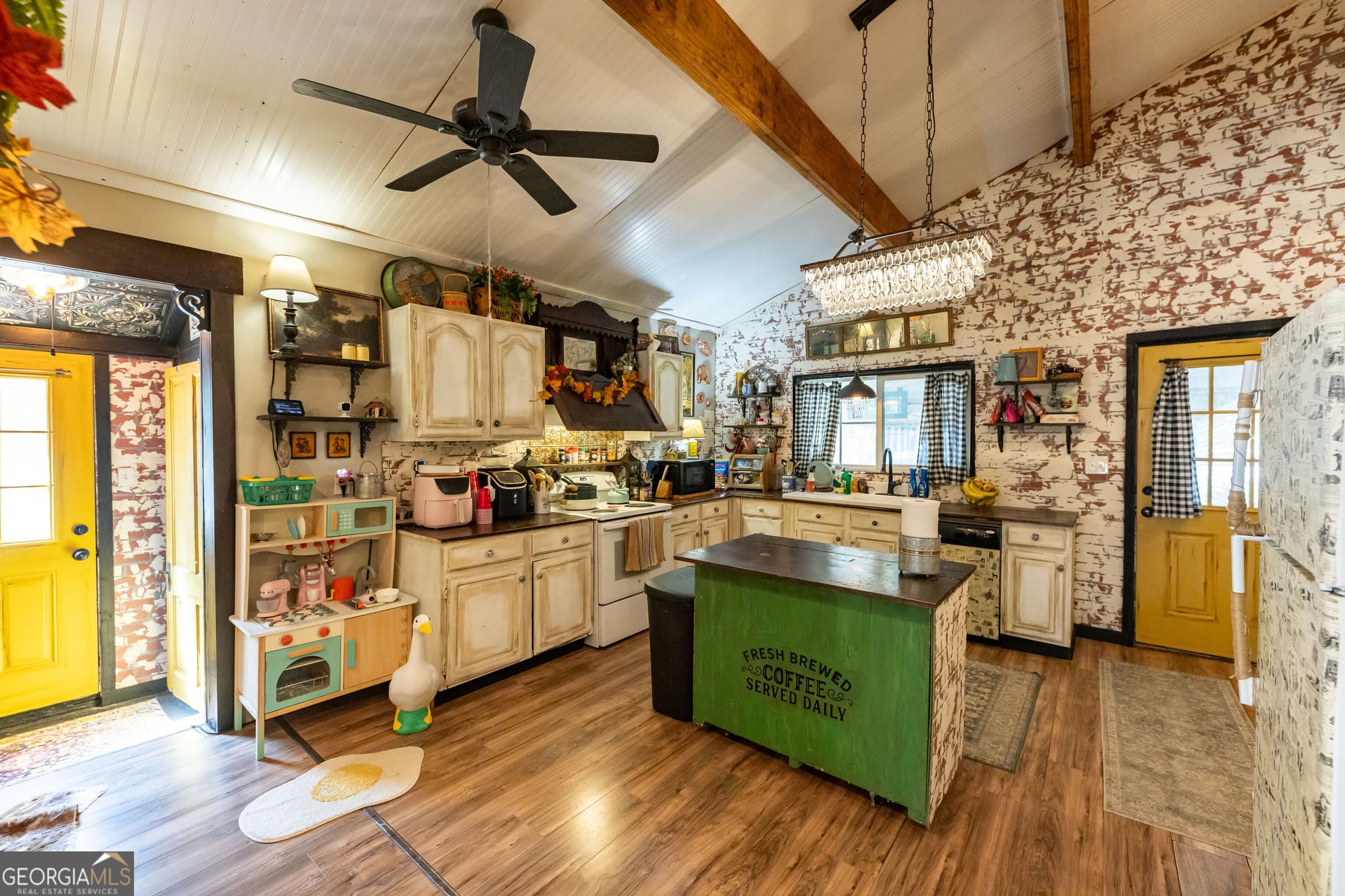 4 bedroom, 1 bathroom, 1,800 sq ft single family residence for sale at 4782 Highway 36, The Rock, GA 30285 — photo 7