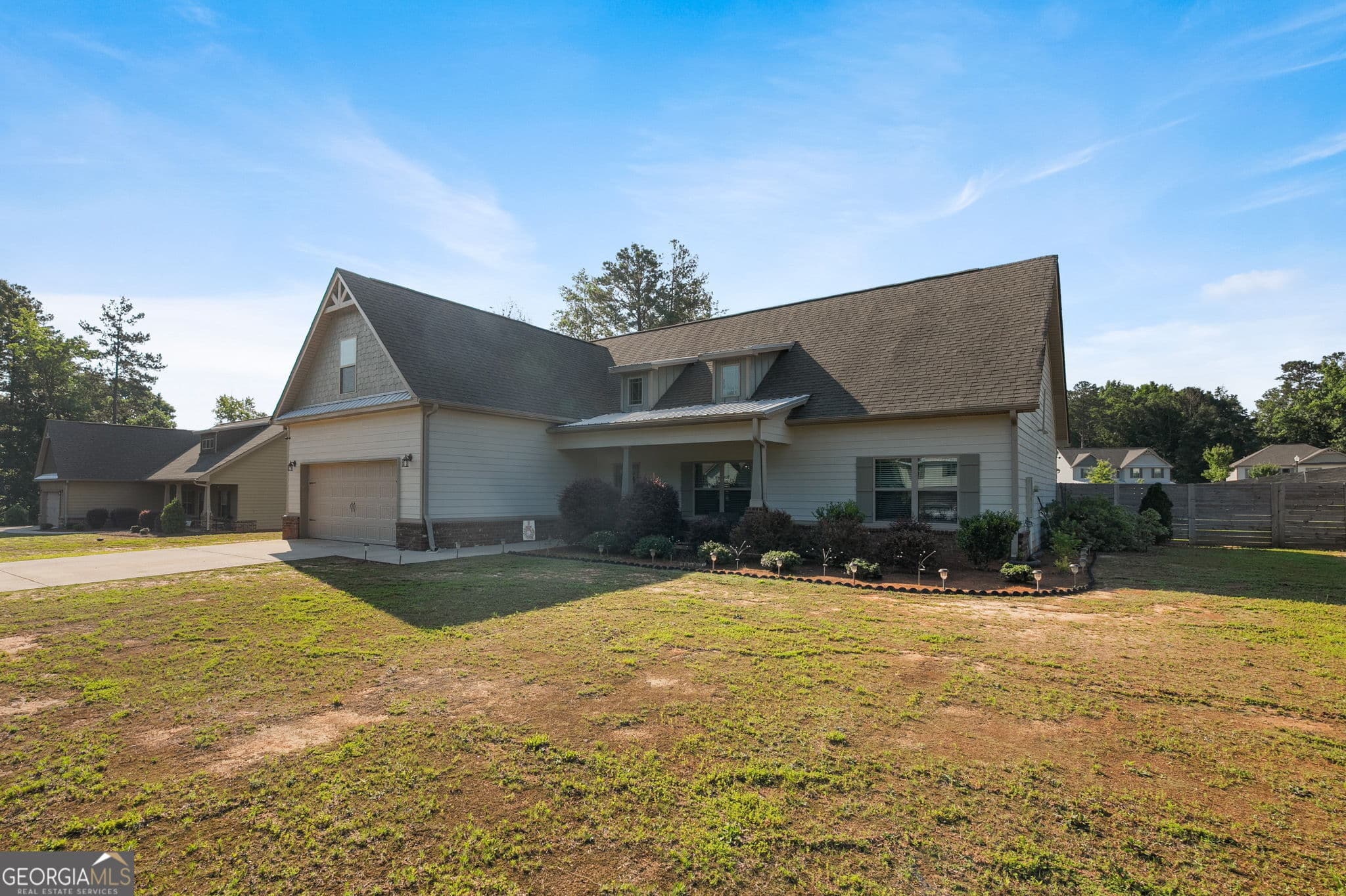 4 bedroom, 3 bathroom, 2,710 sq ft single family residence for sale at 1202 Coldwater Court, Griffin, GA 30224 — photo 3