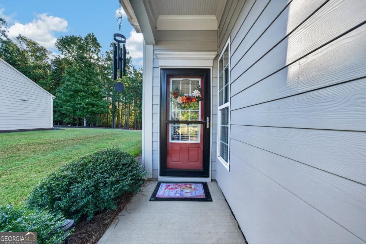 2 bedroom, 2 bathroom, 1,325 sq ft single family residence for sale at 1230 Summer Hollow Road, Greensboro, GA 30642 — photo 4
