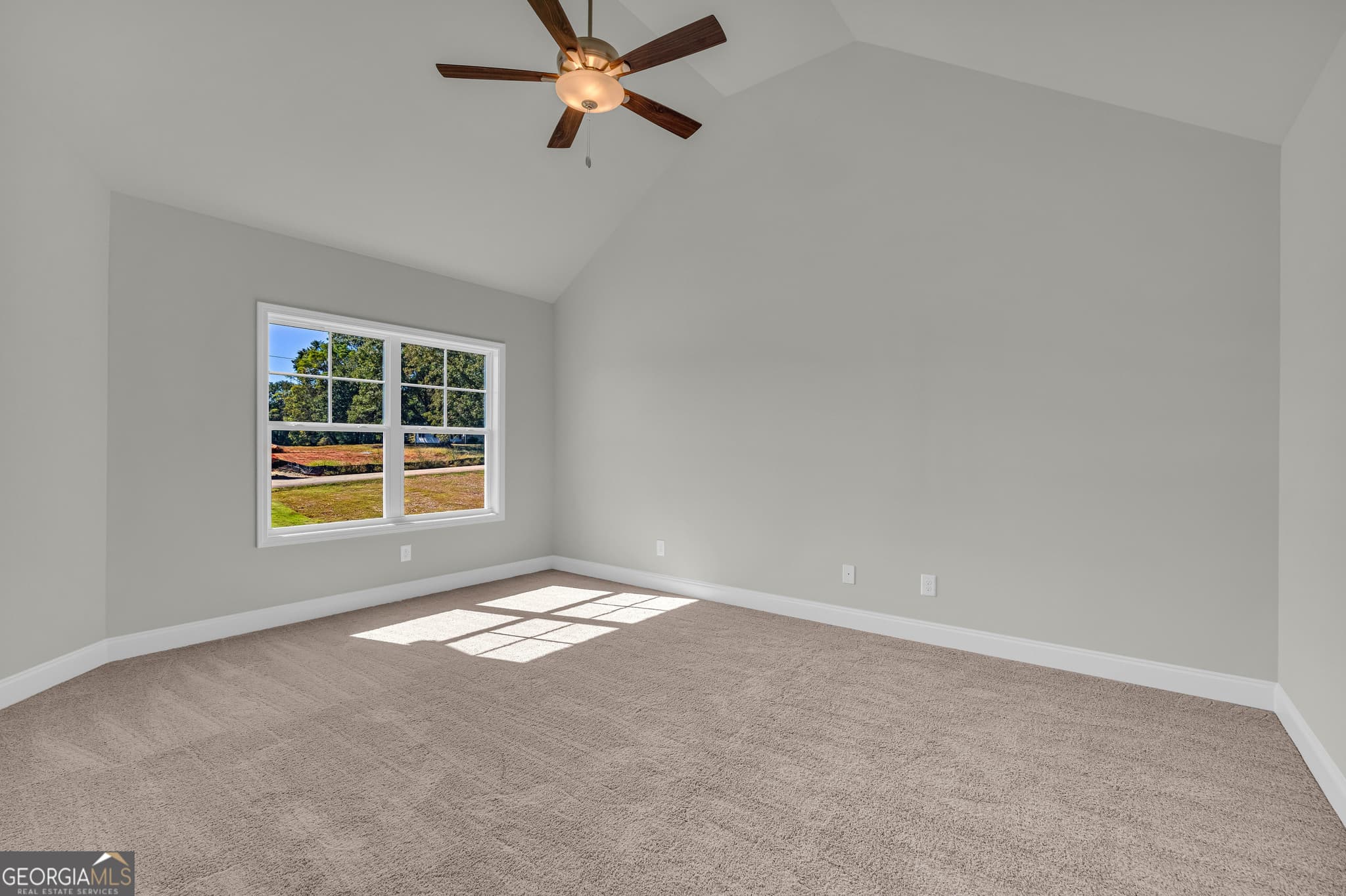 4 bedroom, 2.5 bathroom, 2,261 sq ft single family residence for sale at 62 Sewell Road, Lavonia, GA 30553 — photo 5