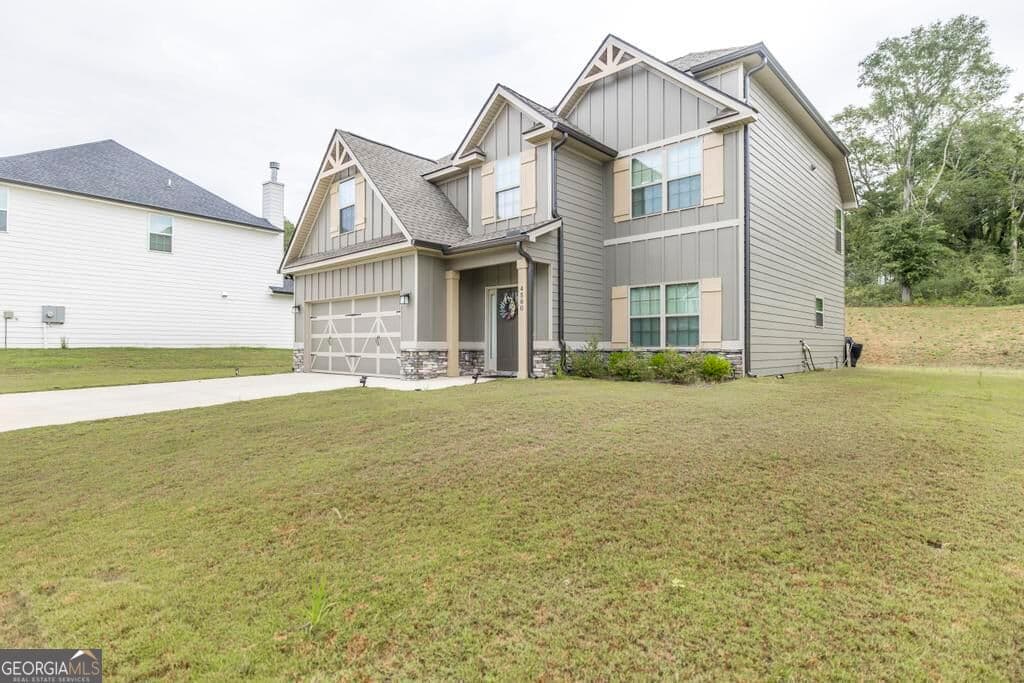 4 bedroom, 2.5 bathroom, 2,466 sq ft single family residence for sale at 4580 Capulet Court, Forsyth, GA 31029 — photo 4