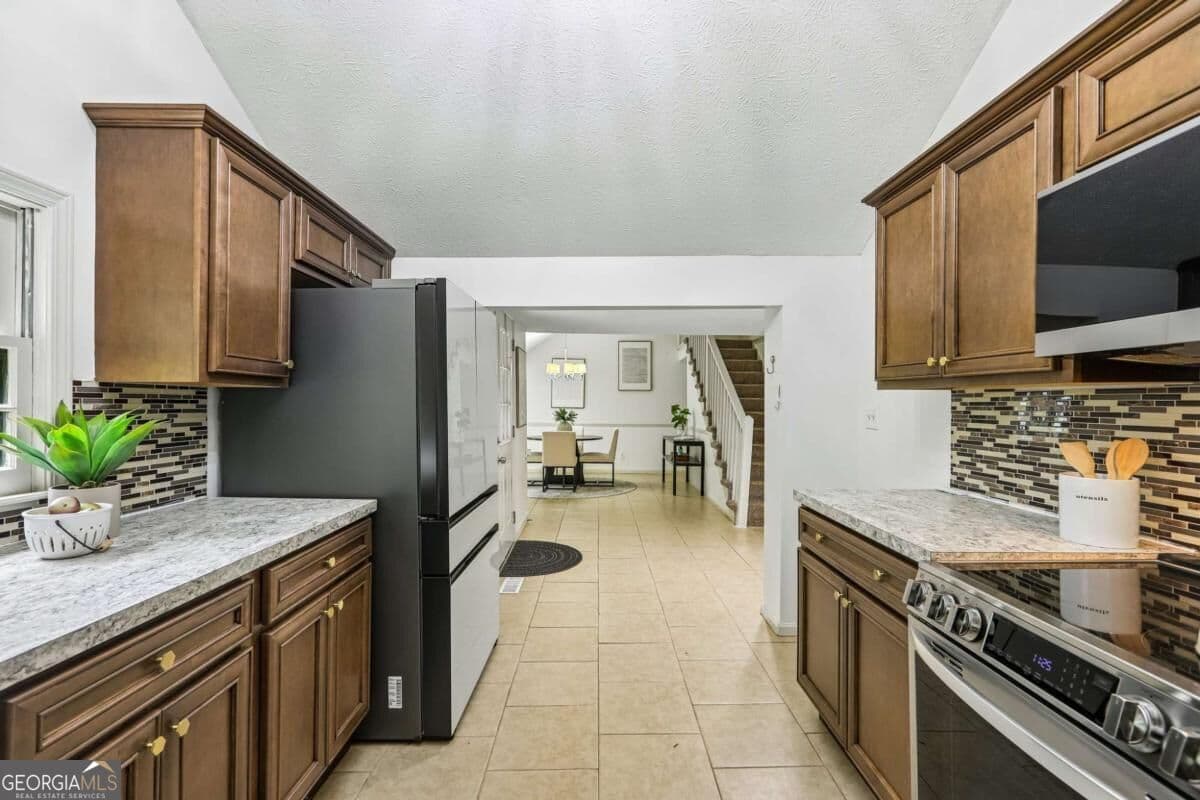 4 bedroom, 2.5 bathroom, 1,881 sq ft single family residence for sale at 4990 Daniell Mill Road, Winston, GA 30187 — photo 7