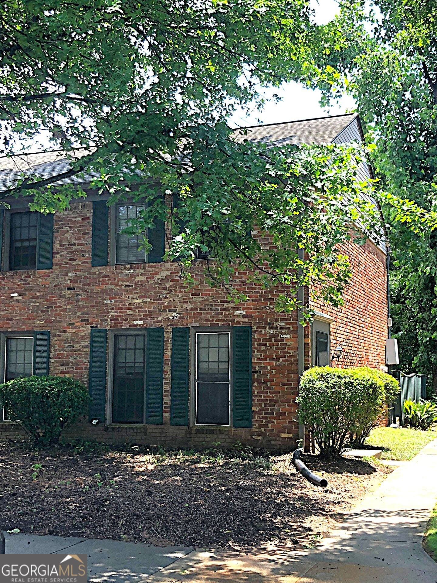 2 bedroom, 1.5 bathroom, 1,024 sq ft condominium for rent at 3071 Colonial Way E, Atlanta, GA 30341 for $1,600 a month — photo 1 of 1