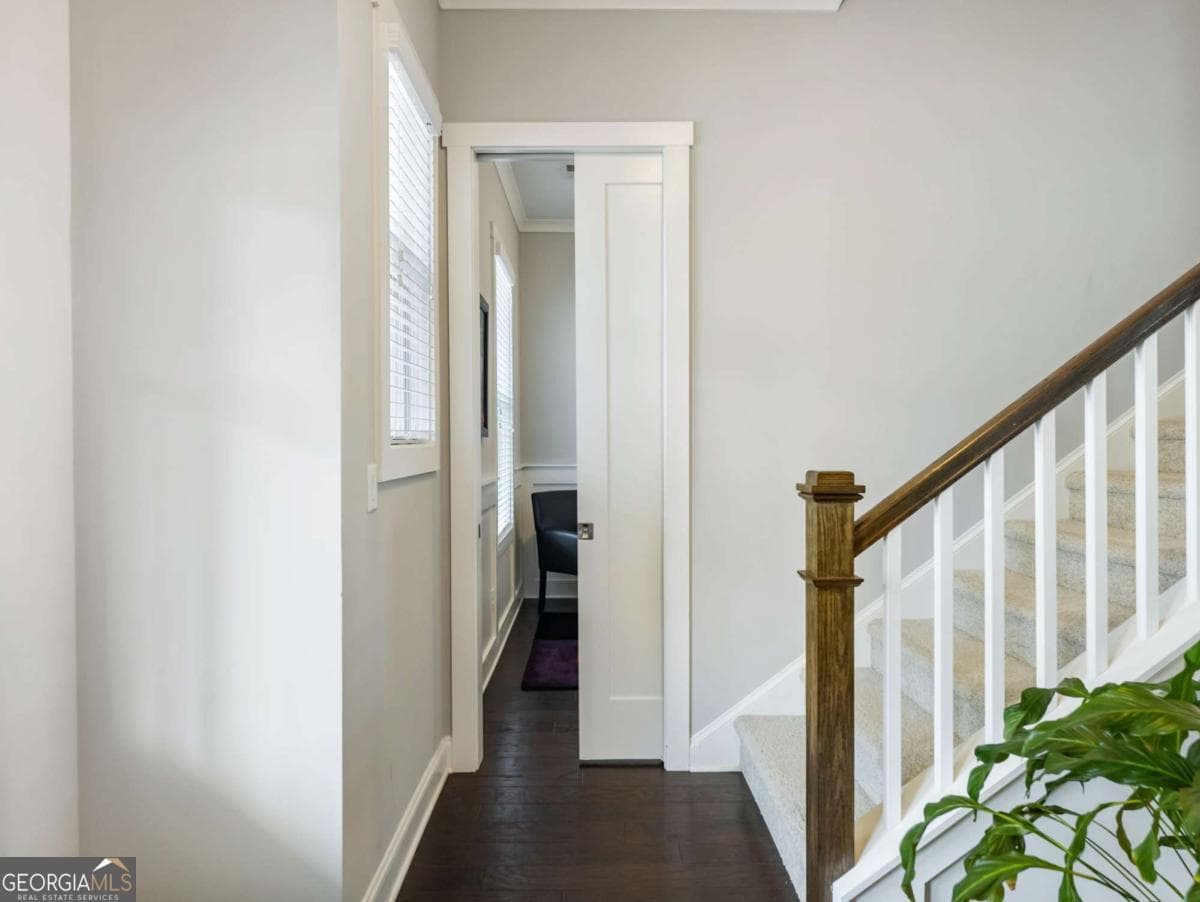 3 bedroom, 2.5 bathroom, 2,588 sq ft single family residence for sale at 6286 Cedar Springs Lane, Hoschton, GA 30548 — photo 7