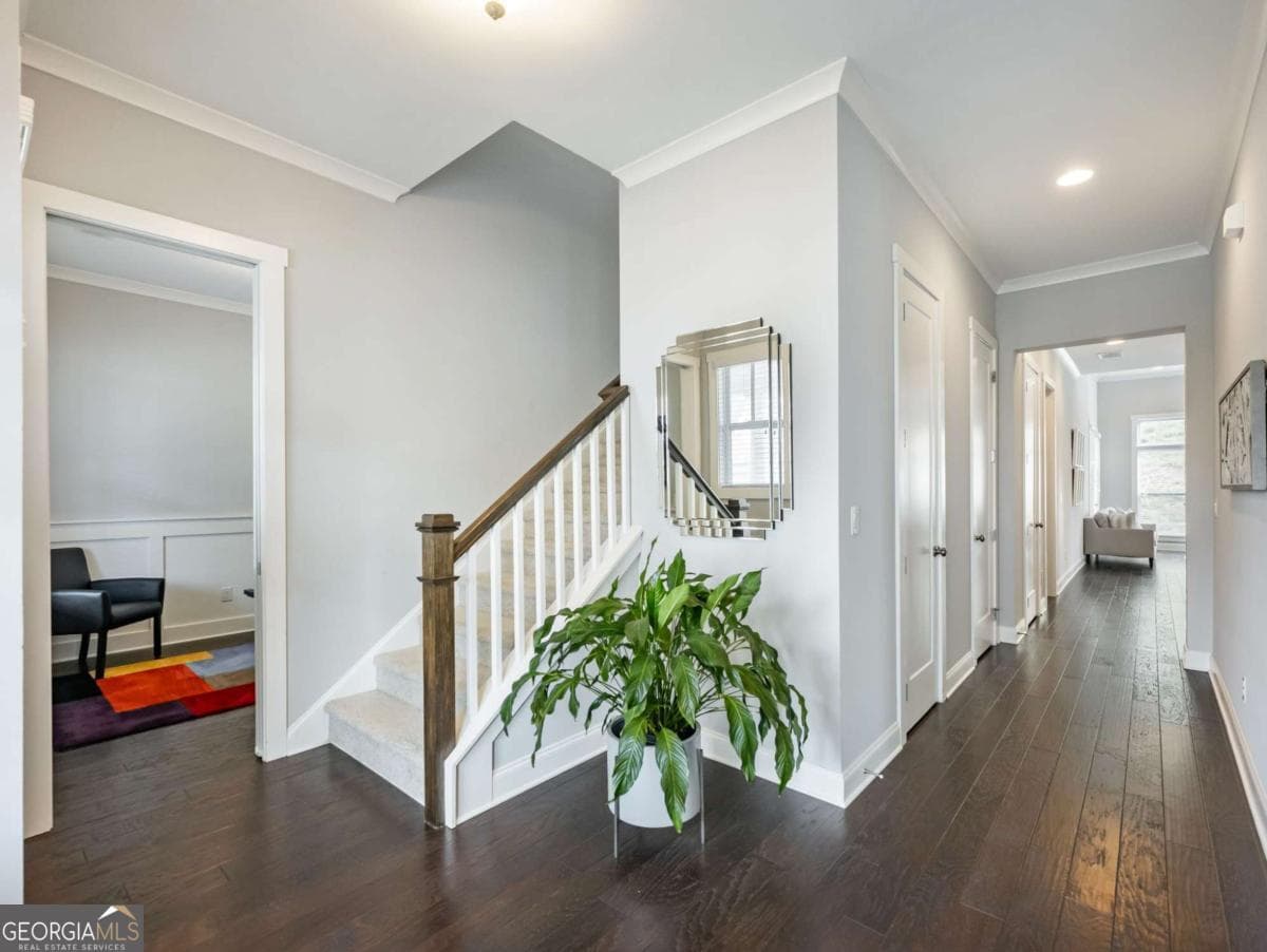 3 bedroom, 2.5 bathroom, 2,588 sq ft single family residence for sale at 6286 Cedar Springs Lane, Hoschton, GA 30548 — photo 3