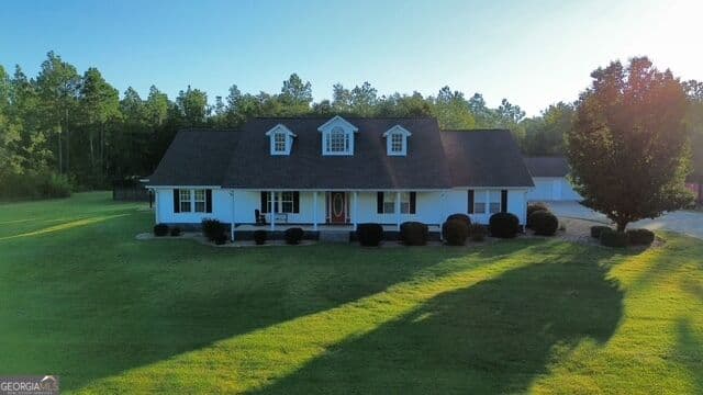 5 bedroom, 3 bathroom, 3,142 sq ft single family residence for sale at 920 Orianna Road, East Dublin, GA 31027 — photo 3