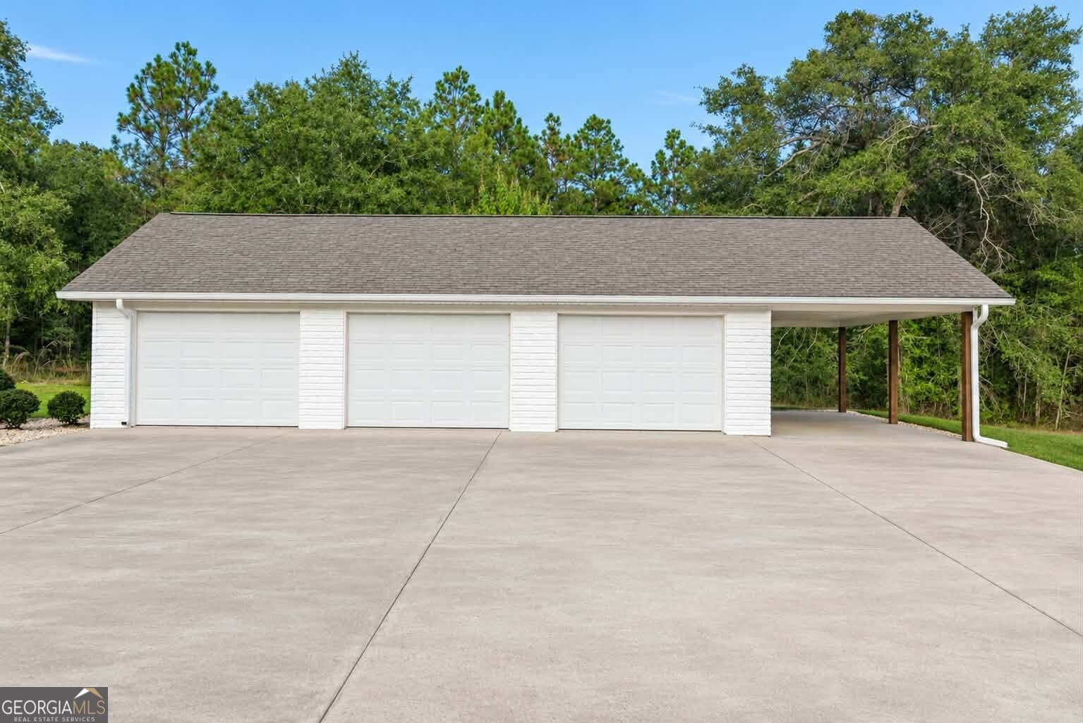 5 bedroom, 3 bathroom, 3,142 sq ft single family residence for sale at 920 Orianna Road, East Dublin, GA 31027 — photo 5