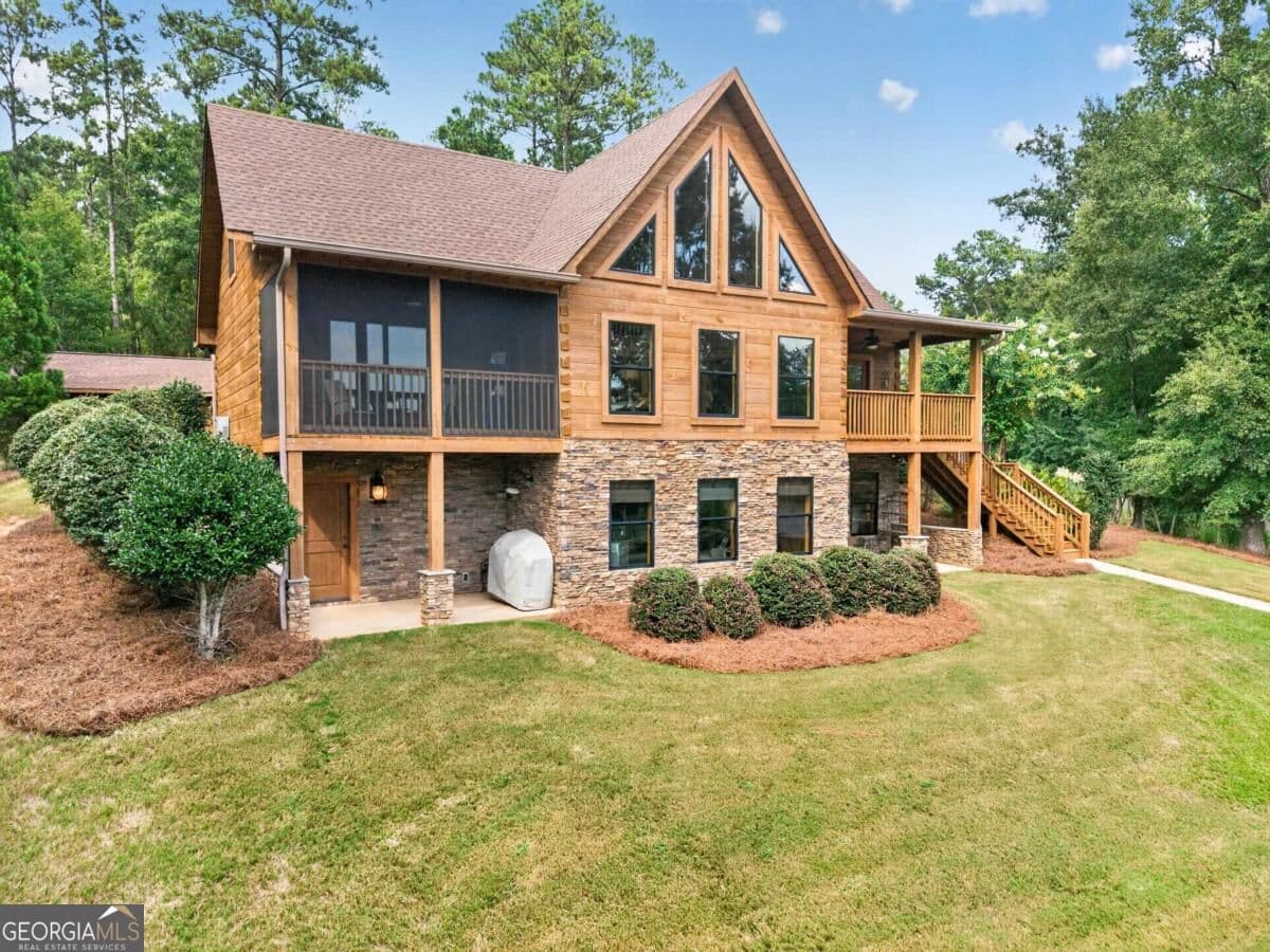 5 bedroom, 2.5 bathroom, 3,798 sq ft cabin,single family residence for sale at 237 Chicory Road, Milledgeville, GA 31061 — photo 3