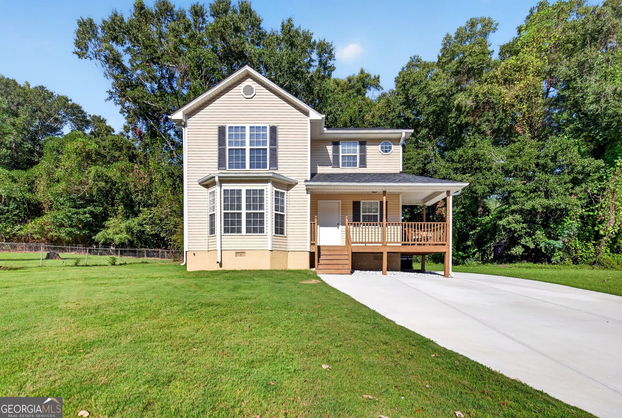 3 bedroom, 2.5 bathroom, 1,748 sq ft single family residence for sale at 203A Thurmond Street, Palmetto, GA 30268 — photo 2