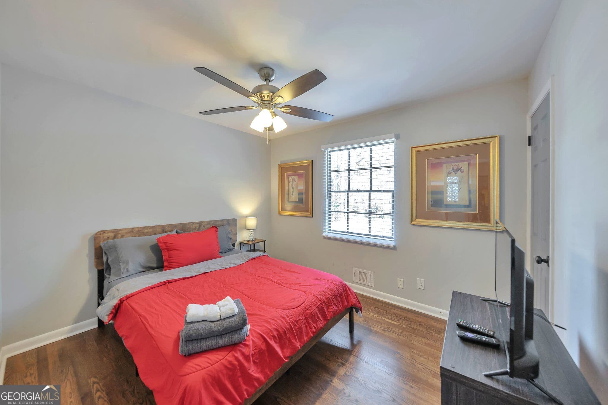 3 bedroom, 2 bathroom, 1,675 sq ft single family residence for rent at 3390 Creek Valley Drive, Smyrna, GA 30082 for $5,400 a month — photo 9